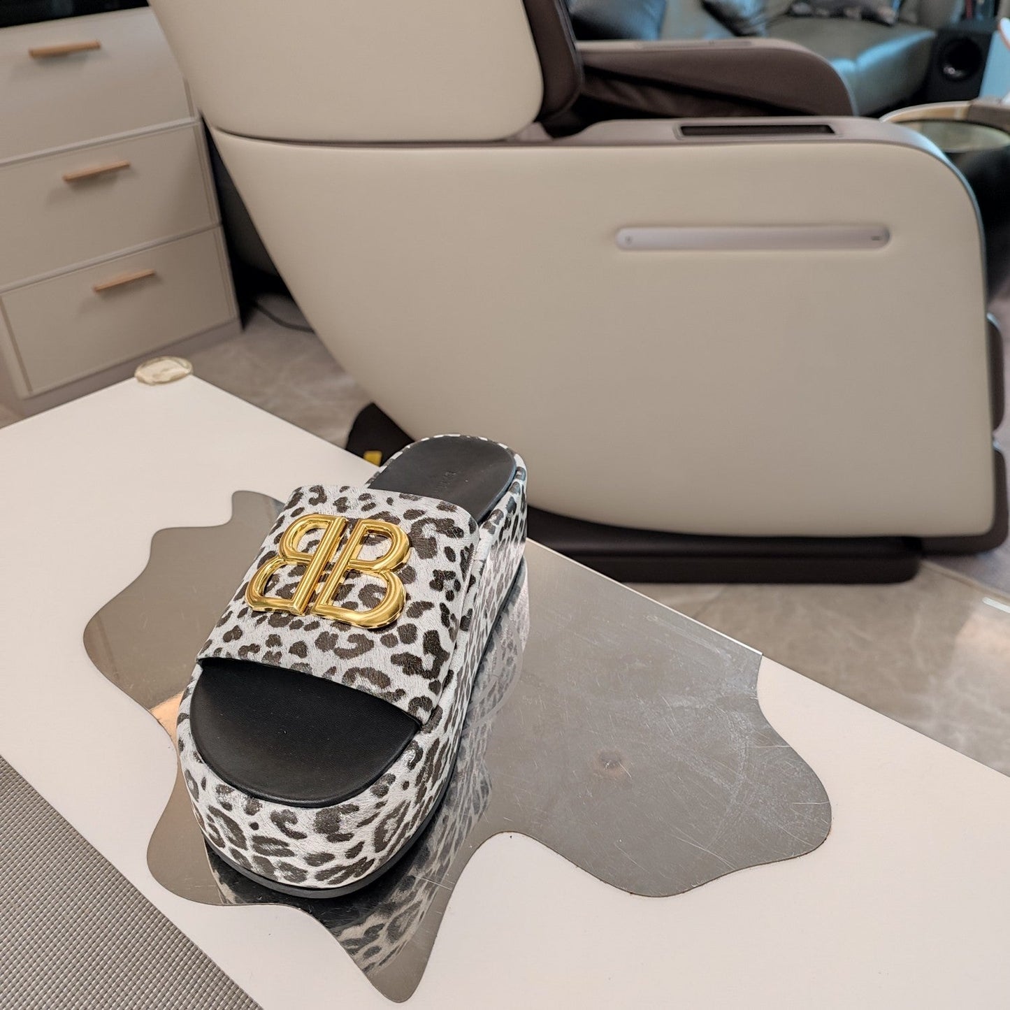 RISE SANDAL THICK-SOLED IN WHITE LEOPARD PRINT CALFSKIN