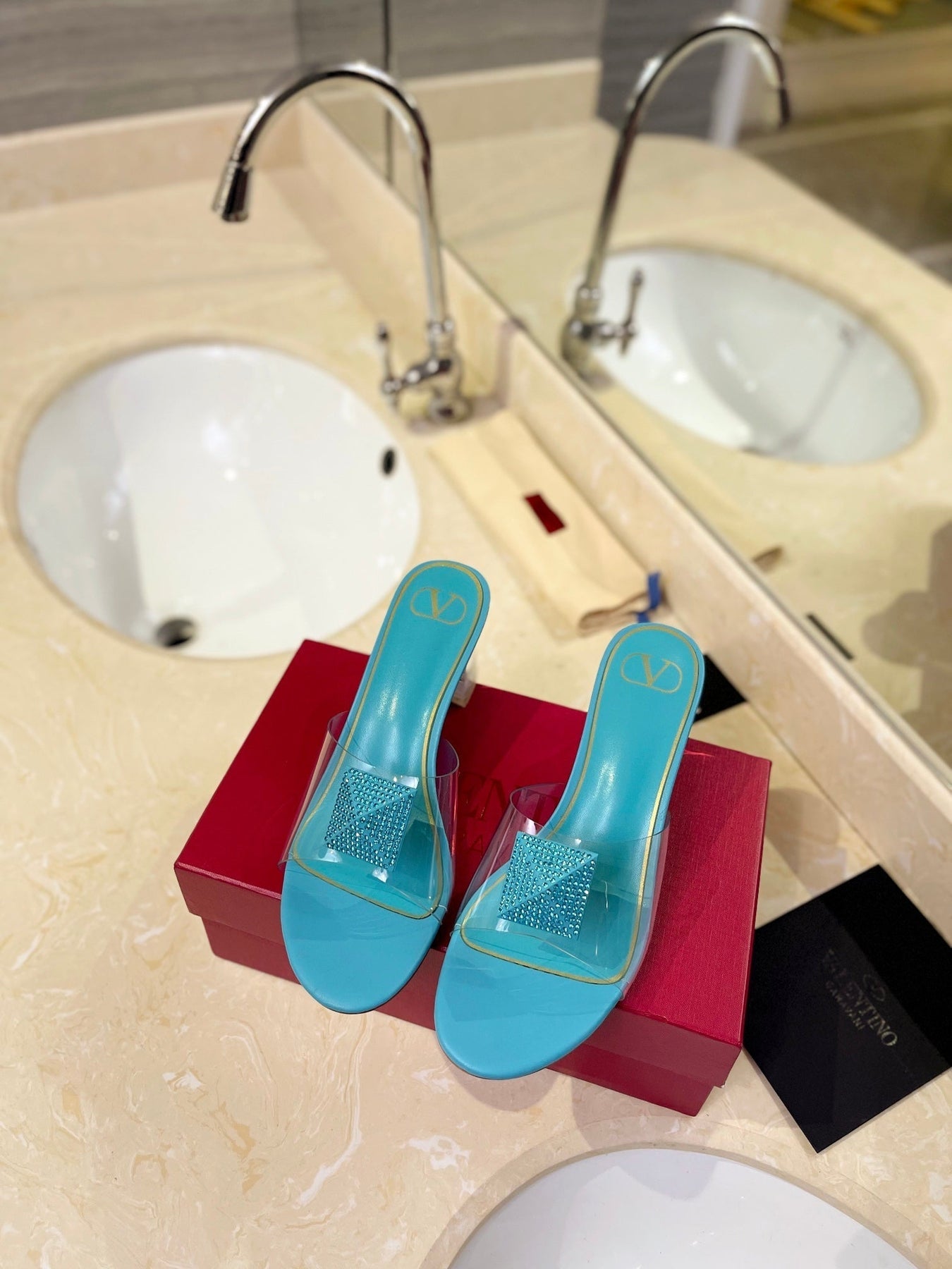 HIGH MULE 60MM IN AQUA BLUE SHEEPSKIN AND TRANSPARENT PVC