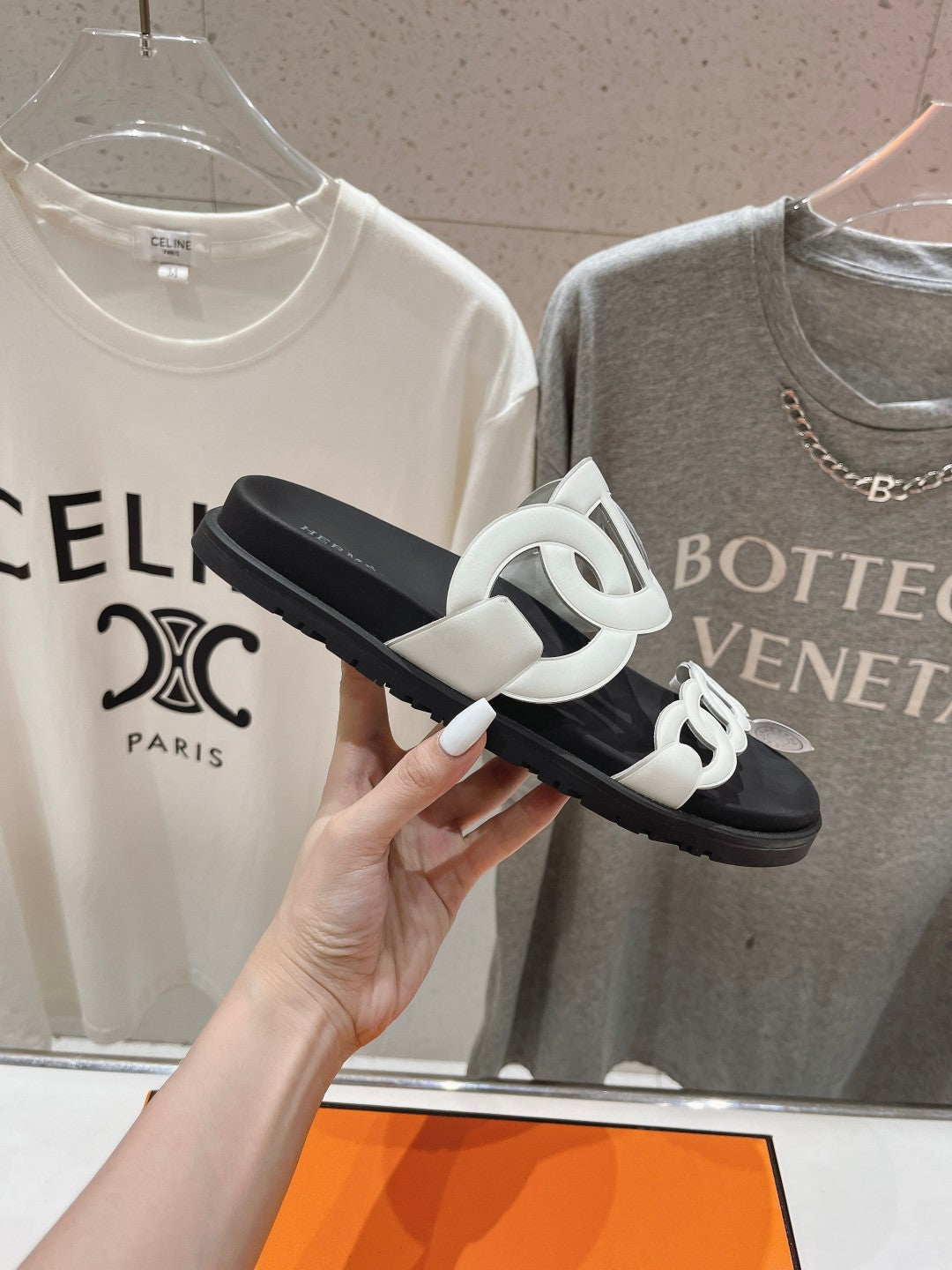 EXTRA SANDAL BLACK MIX WHITE CALFSKIN