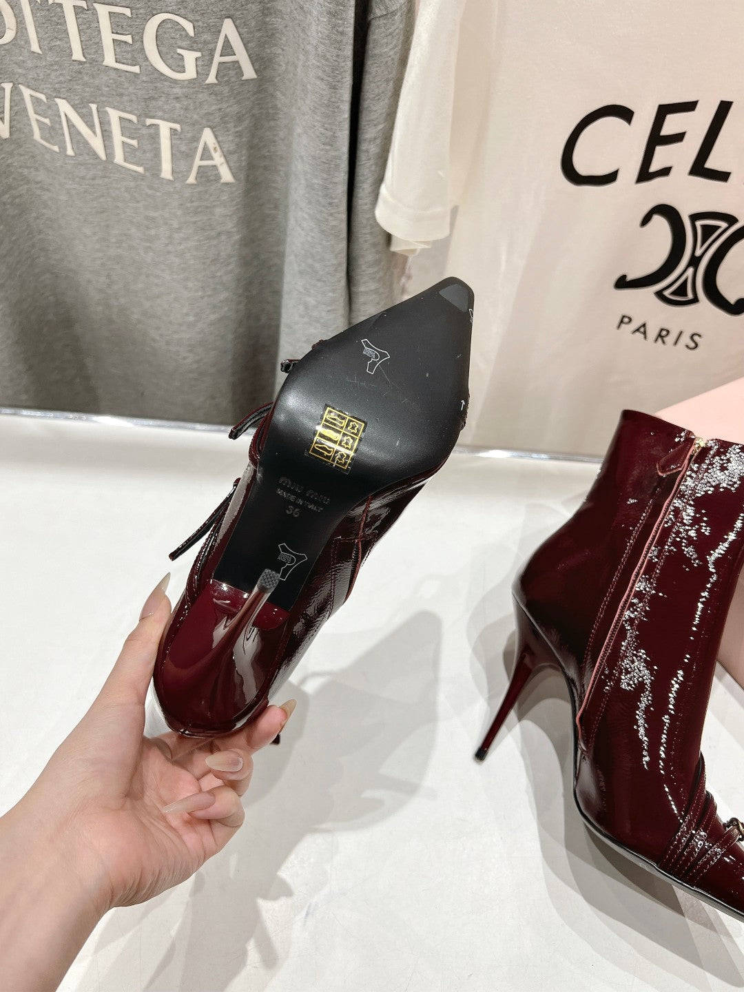 HIGH HEEL POINTED-TOE BOOTS IN WINE RED PATENT LAMBSKIN