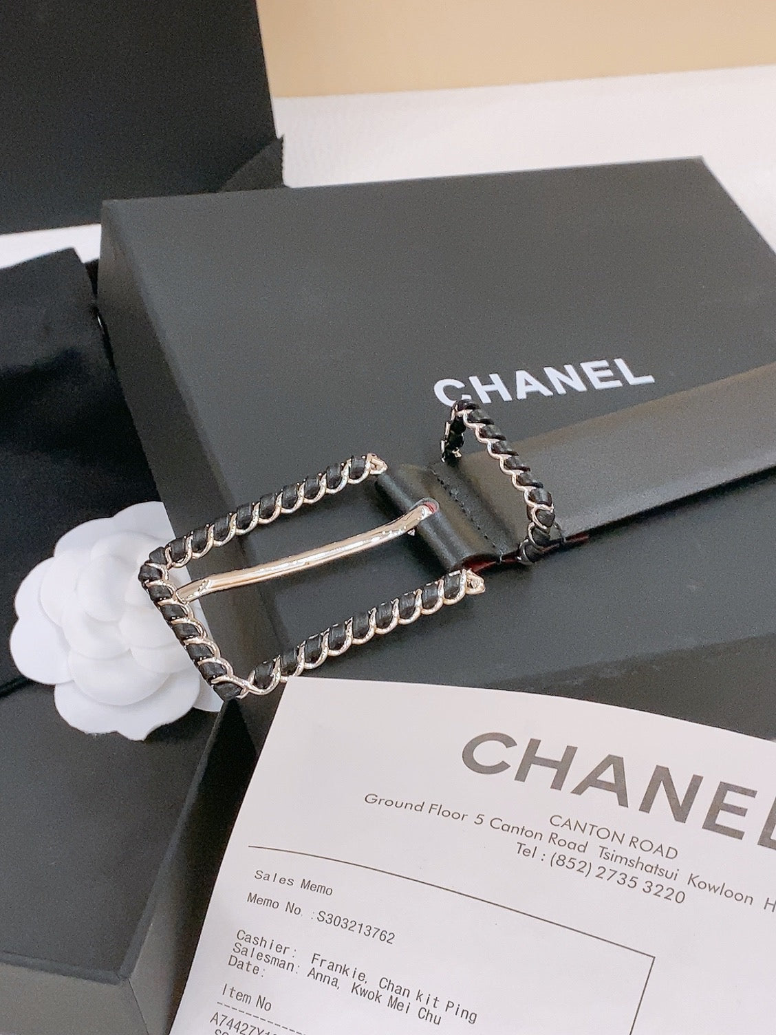 BELT 30MM IN BLACK AND RED CALFSKIN WITH INTERWOVEN SILVER CHAIN BUCKLE