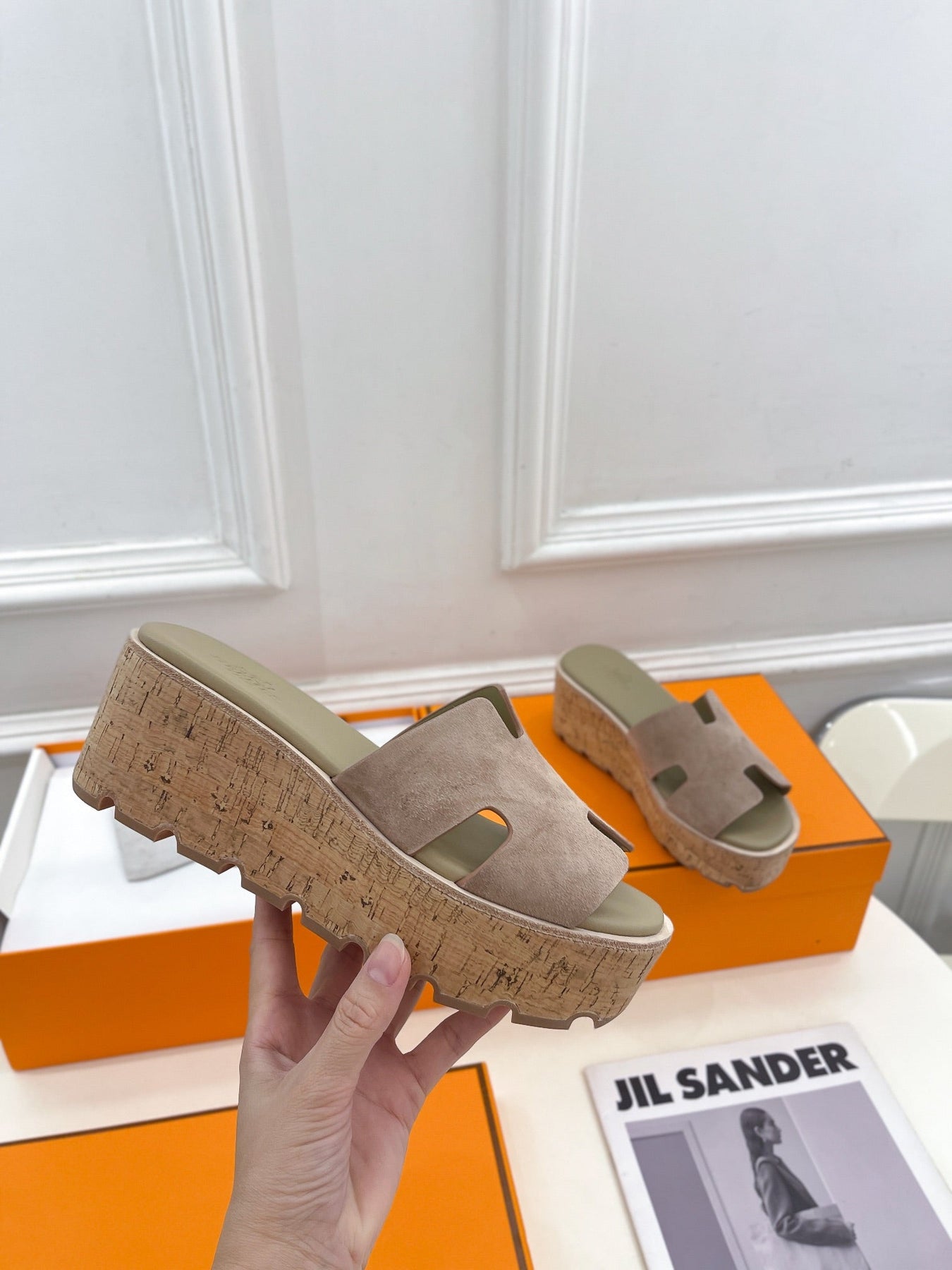 Eze 30 Sandal Light Brown Suede