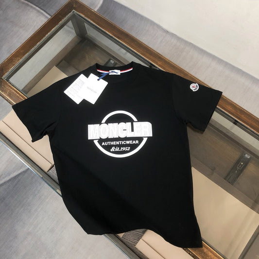Moncler T-shirt