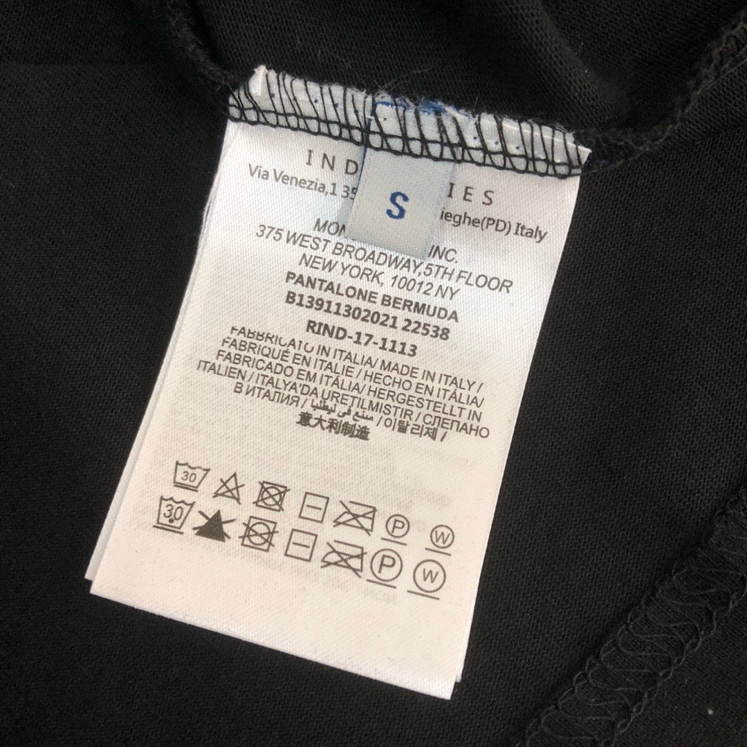 Moncler T-shirt