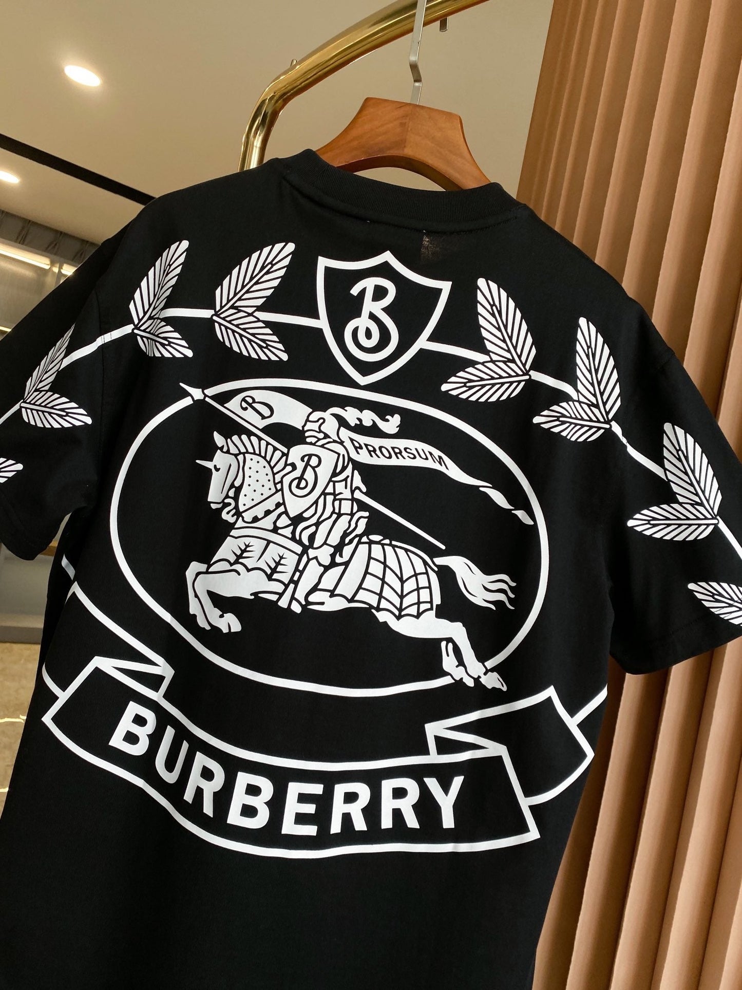 Burberry T-shirt
