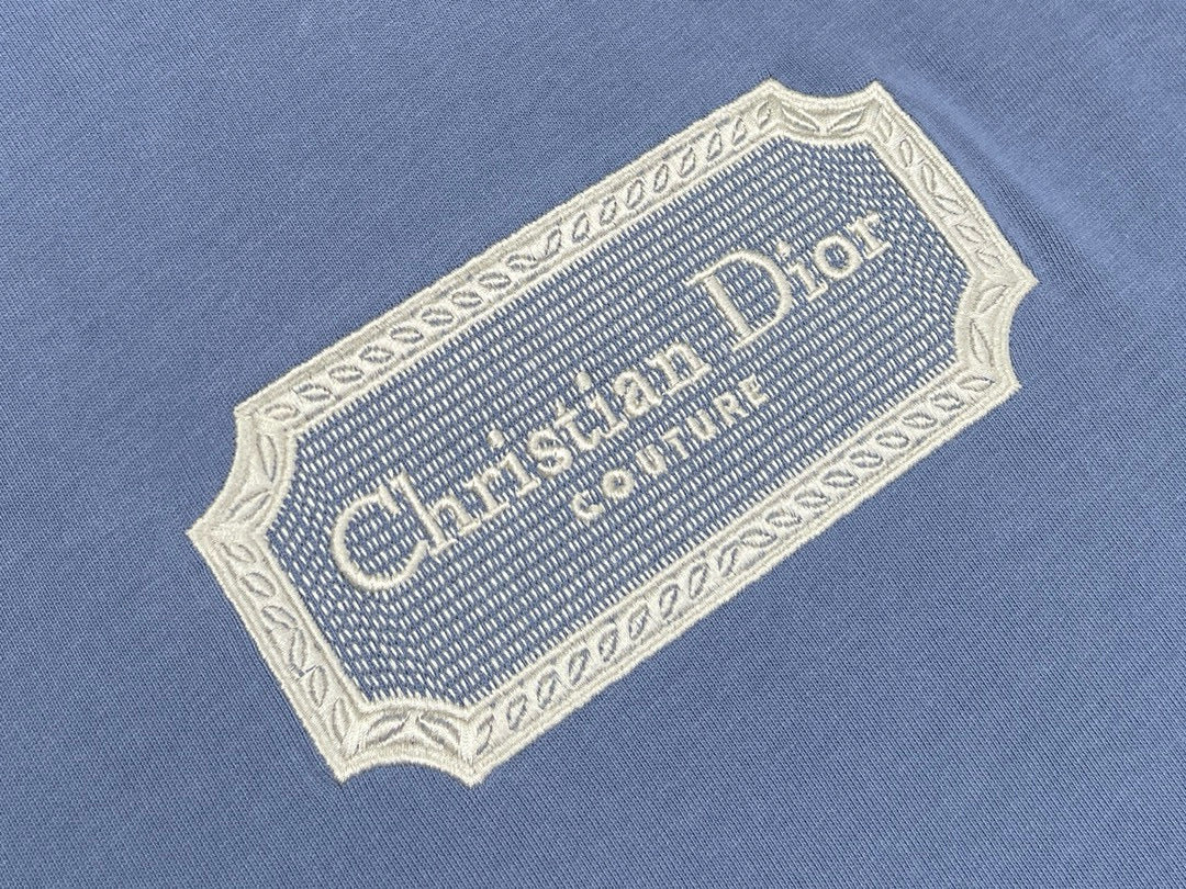 Dior T-shirt