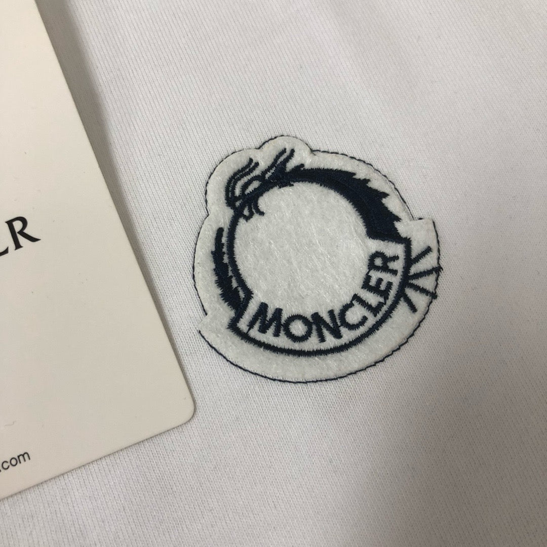 Moncler T-shirt