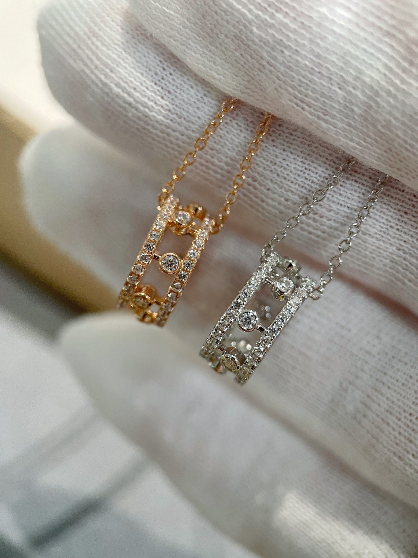 DEWDROP DIAMOND NECKLACE