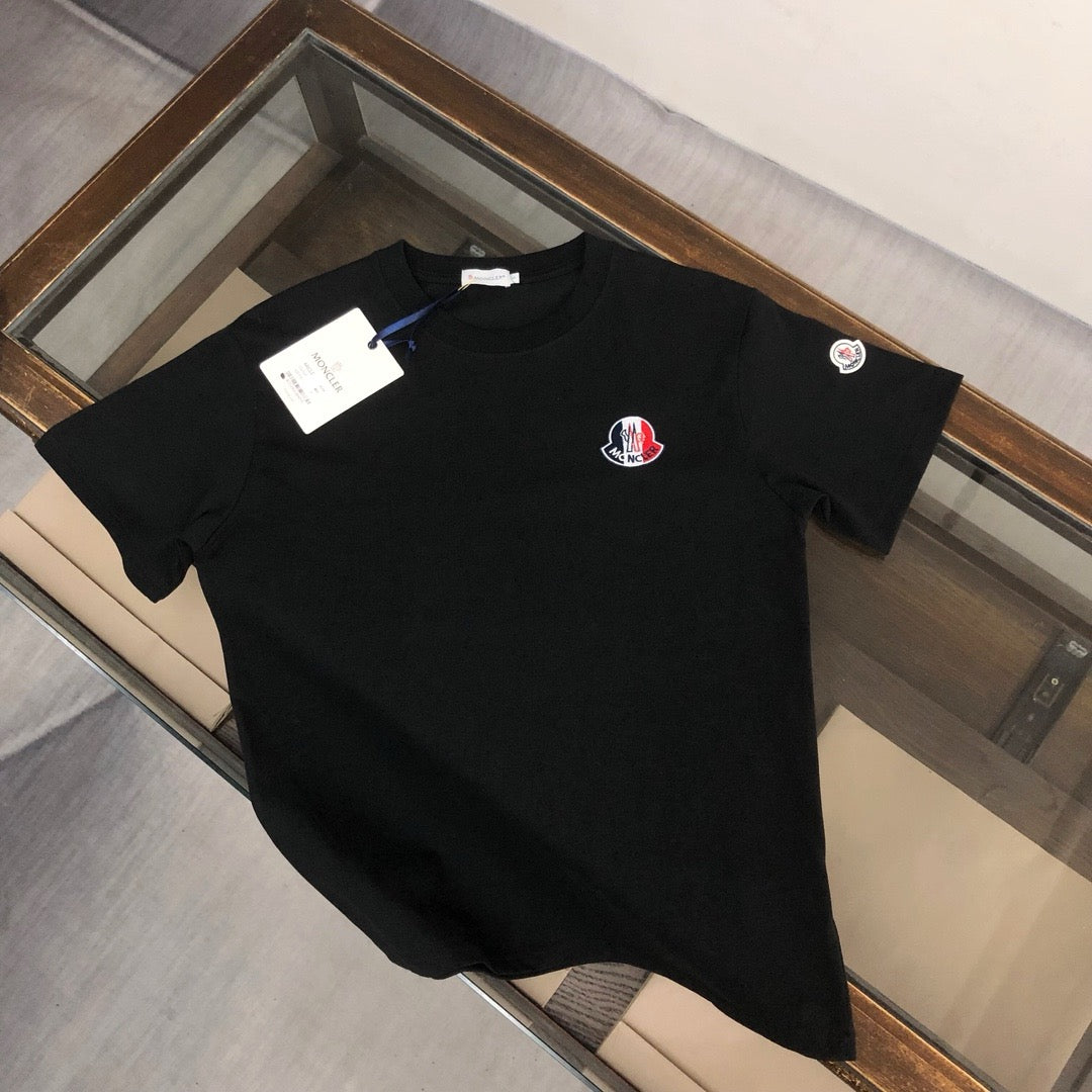 Moncler T-shirt