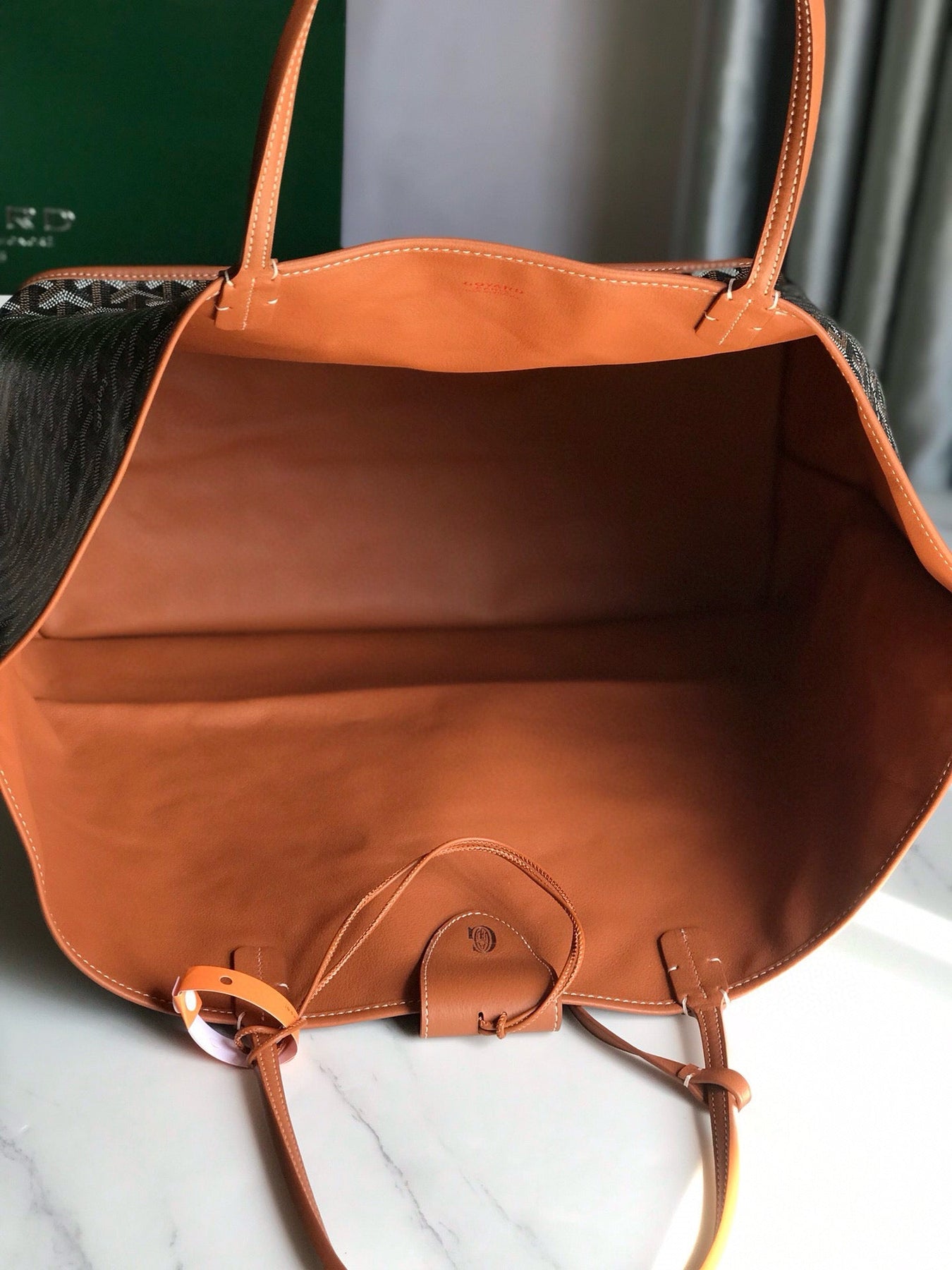 GOY REVERSIBLE ANJOU 39*32*19