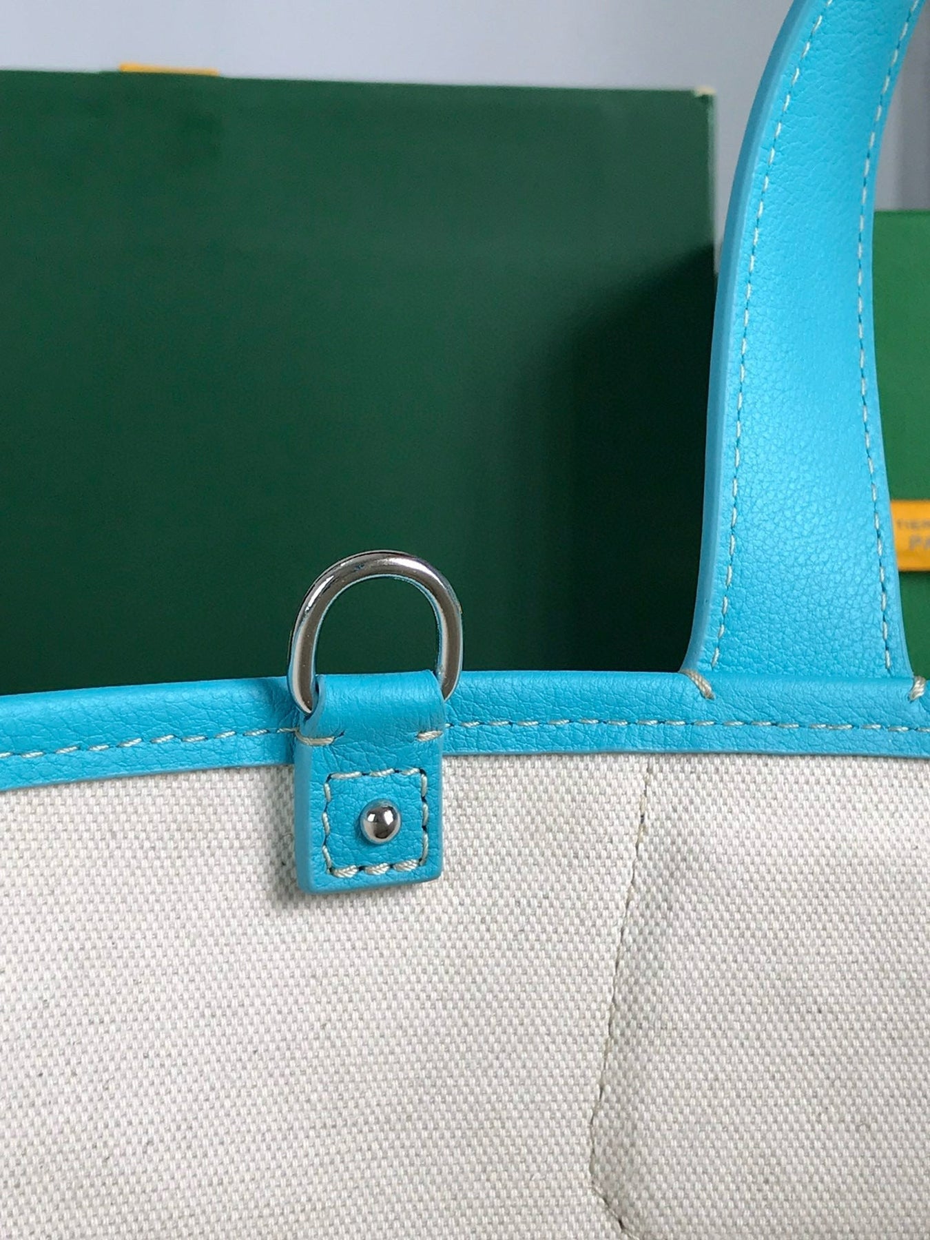 GOY BELHARRA 18*14*24