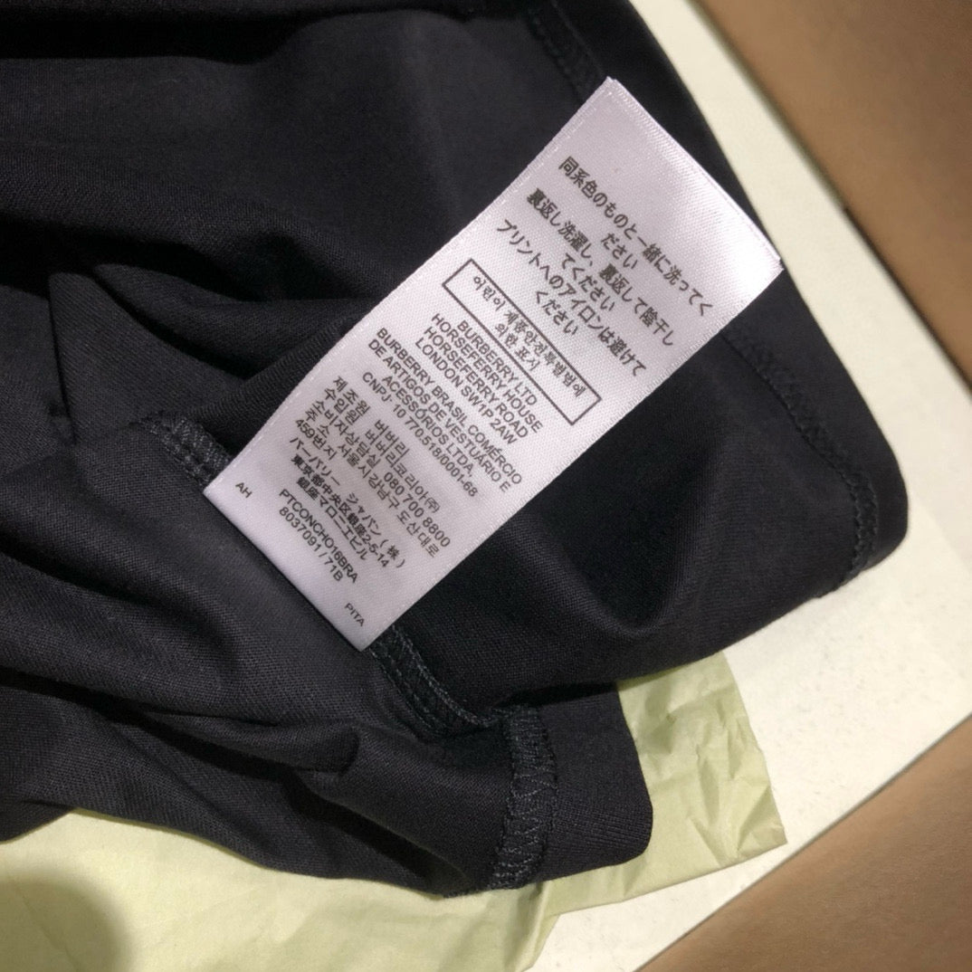 Burberry T-shirt