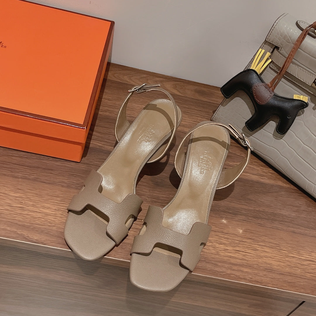 HOLY 75 SANDAL IN MEDIUM BROWN GRAINED CALFSKIN