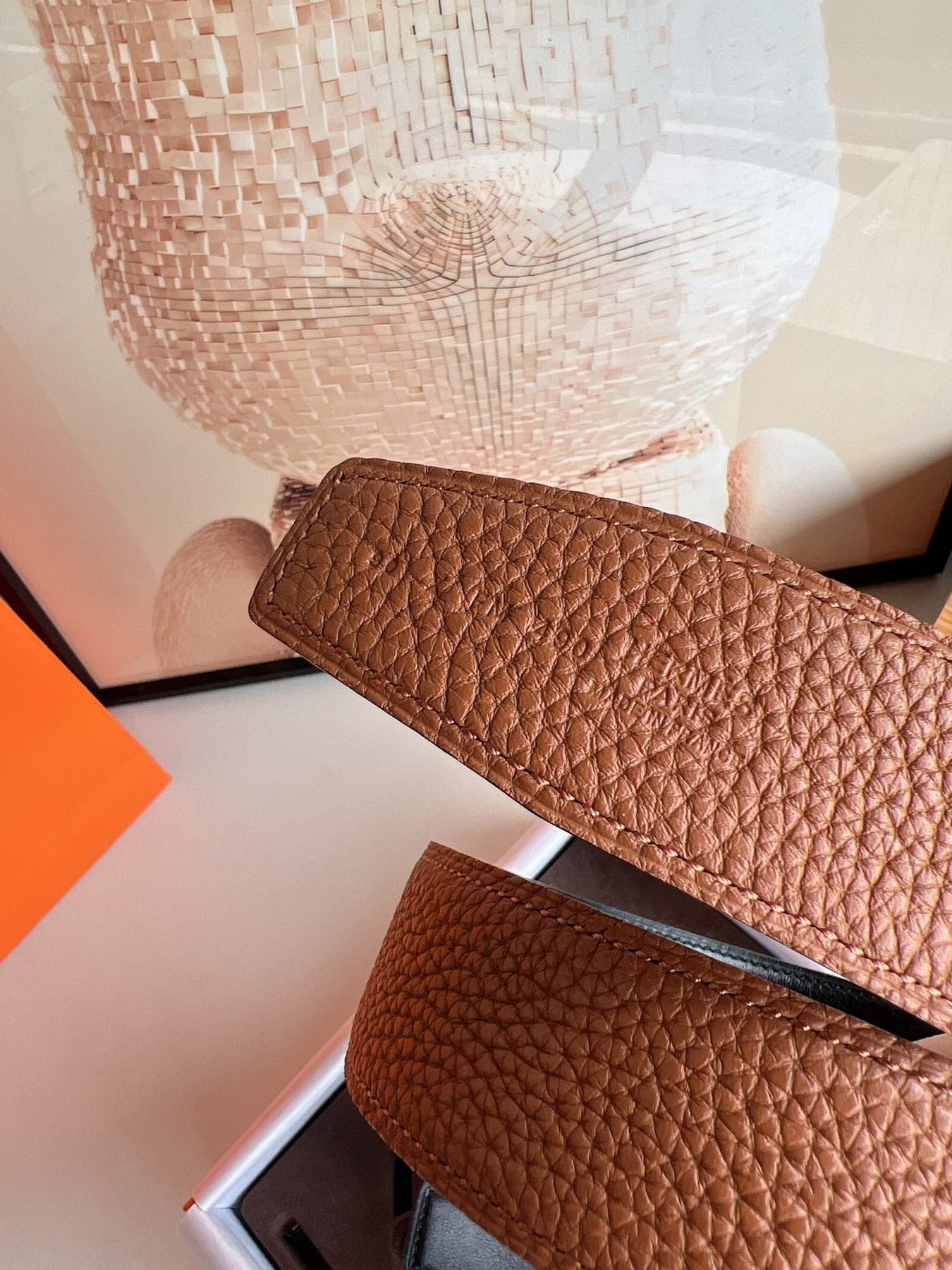 HM JUMBO BELT BUCKLE & REVERSIBLE CIDER ORANGE AND BLACK LEATHER STRAP 38 MM GOLD HARDWARE