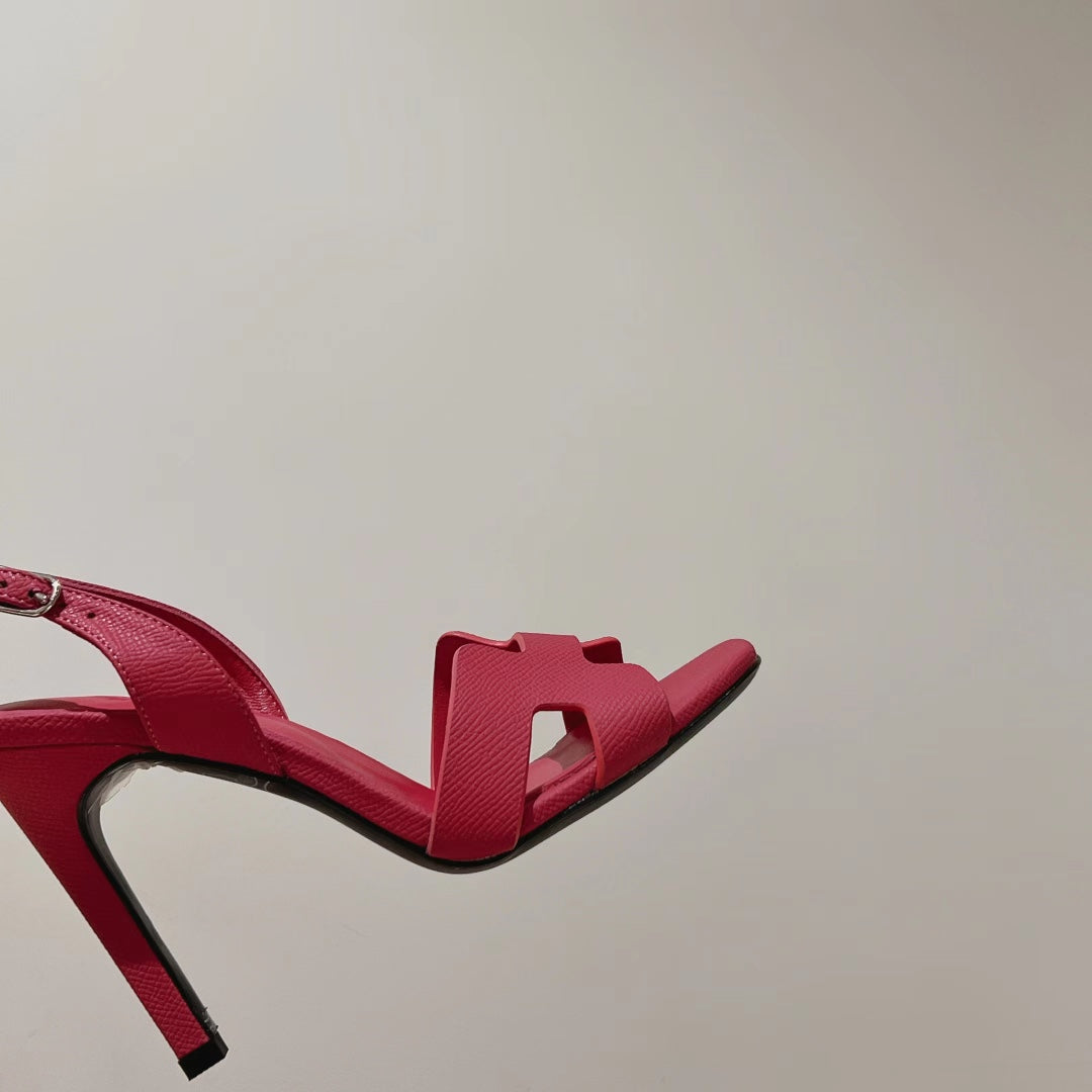 HOLY 105 SANDAL IN BRIGHT PINK GRAINED CALFSKIN