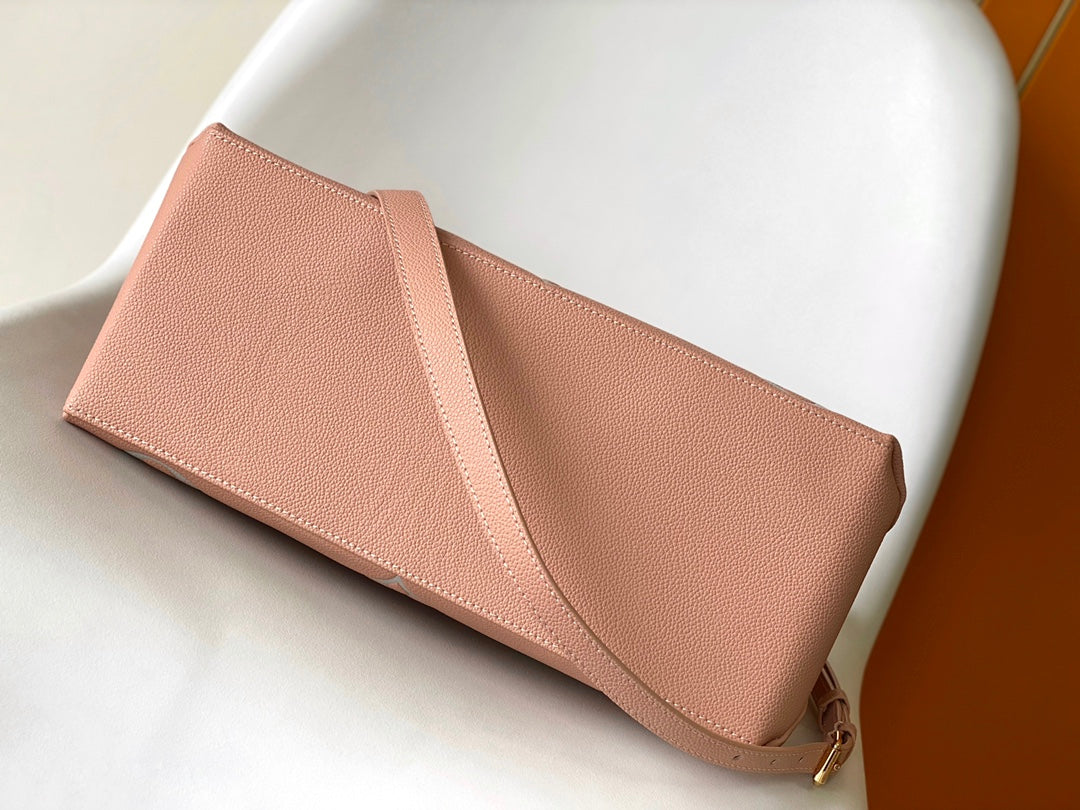 PETIT PALAIS PM LARGE SHOULDER BAG 34 IN PINK EMBOSSED COWHIDE GOLD-TONE HARDWARE