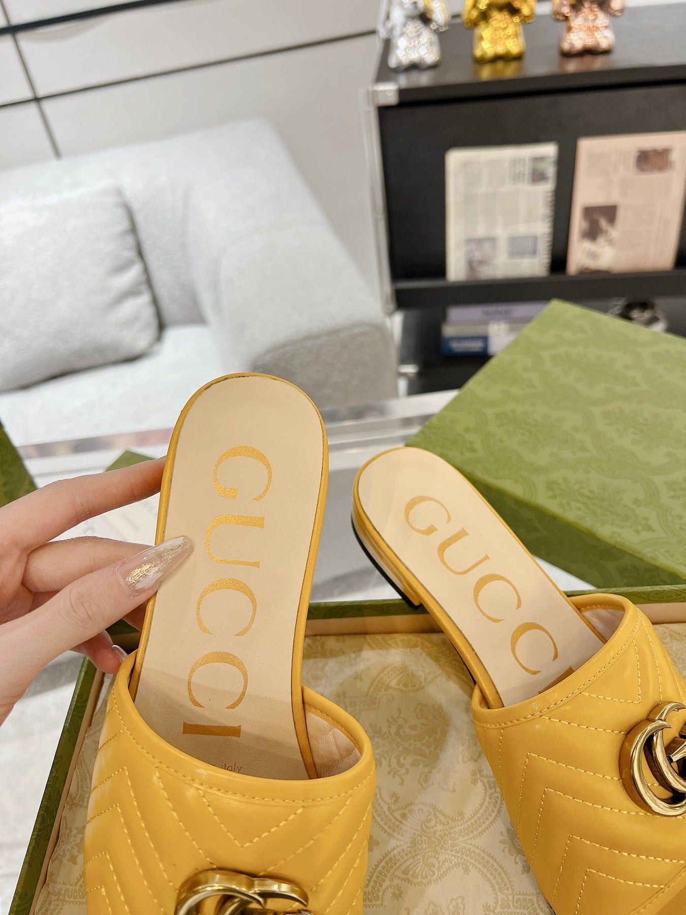 GG EXCLUSIVE SLIDE SANDAL AMBER CALFSKIN