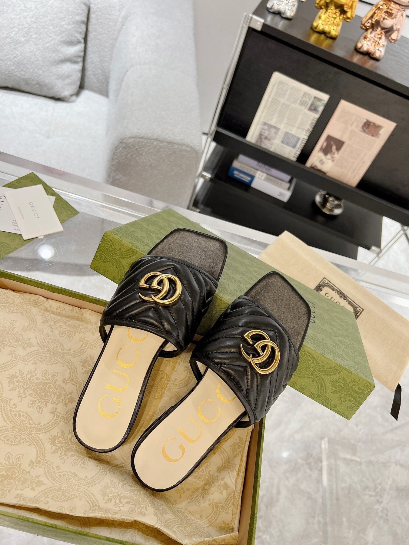 GG EXCLUSIVE SLIDE SANDAL BLACK CALFSKIN