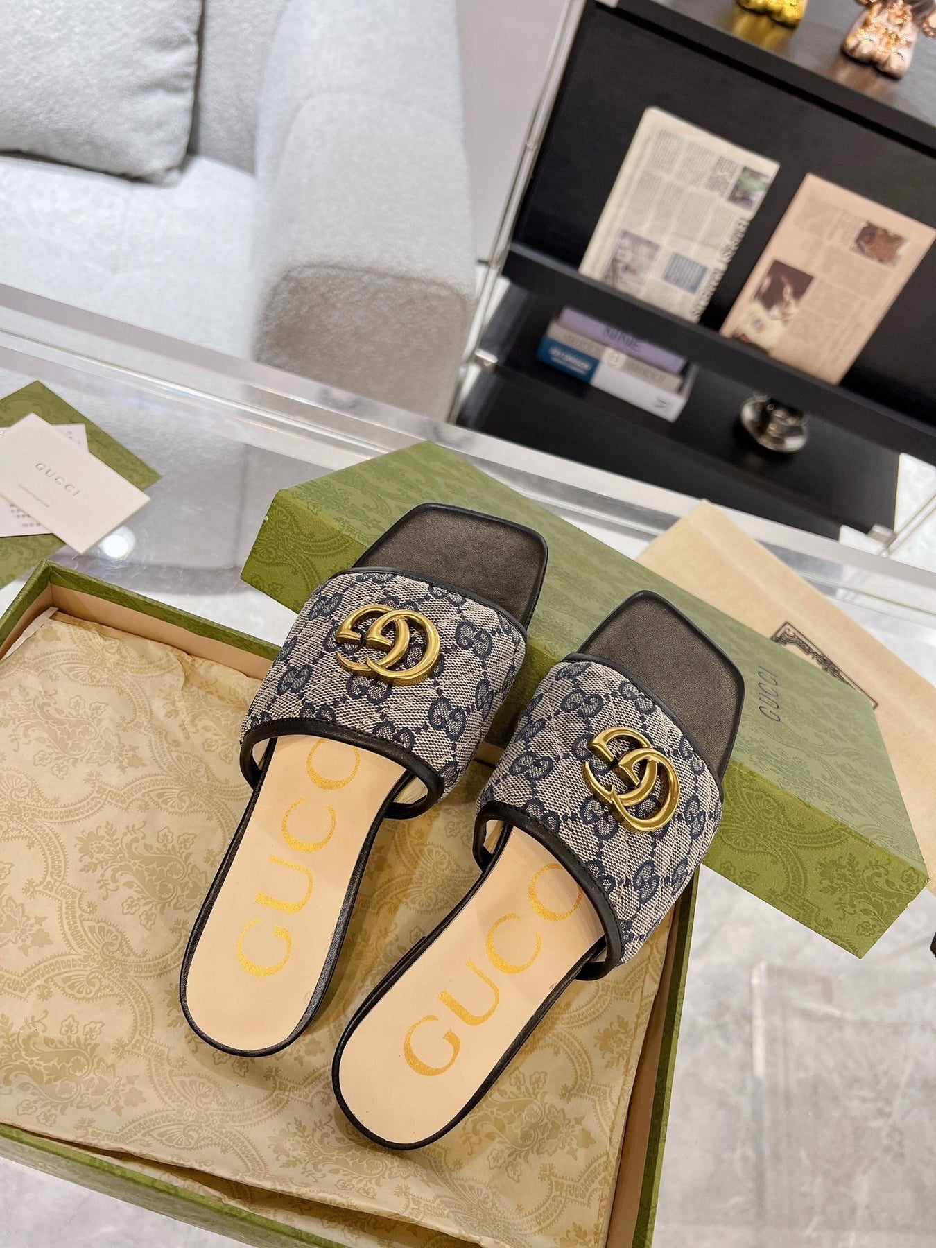 GG EXCLUSIVE SLIDE SANDAL BLACK AND CHARCOAL FABRIC