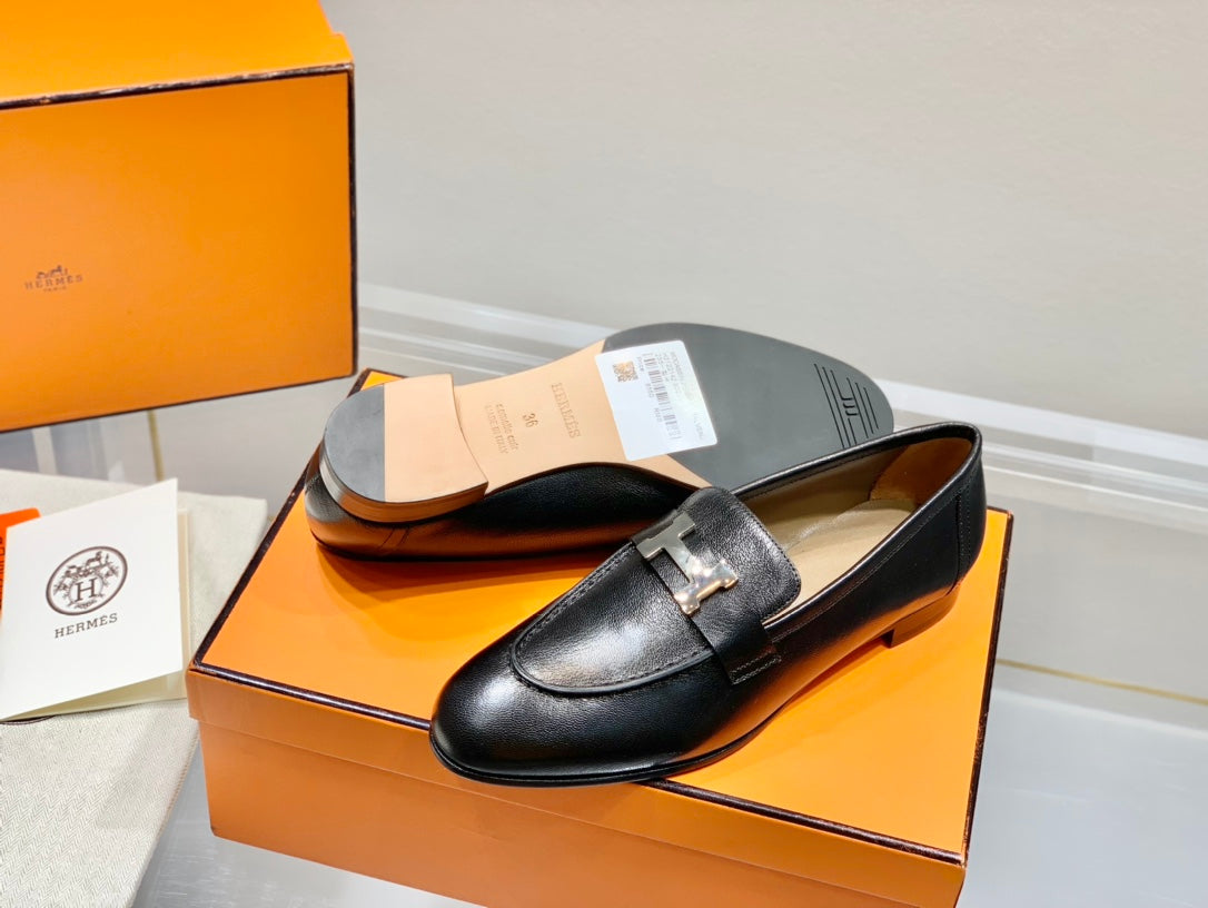 PARIS LOAFER BLACK CALFSKIN