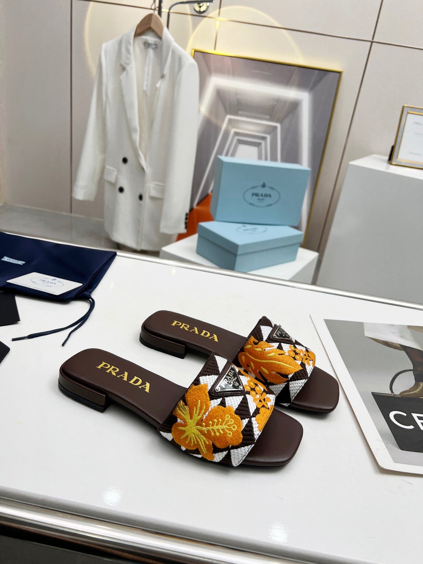 PRA EMBROIDERED SLIDES FLAT CHOCOLATE FABRIC