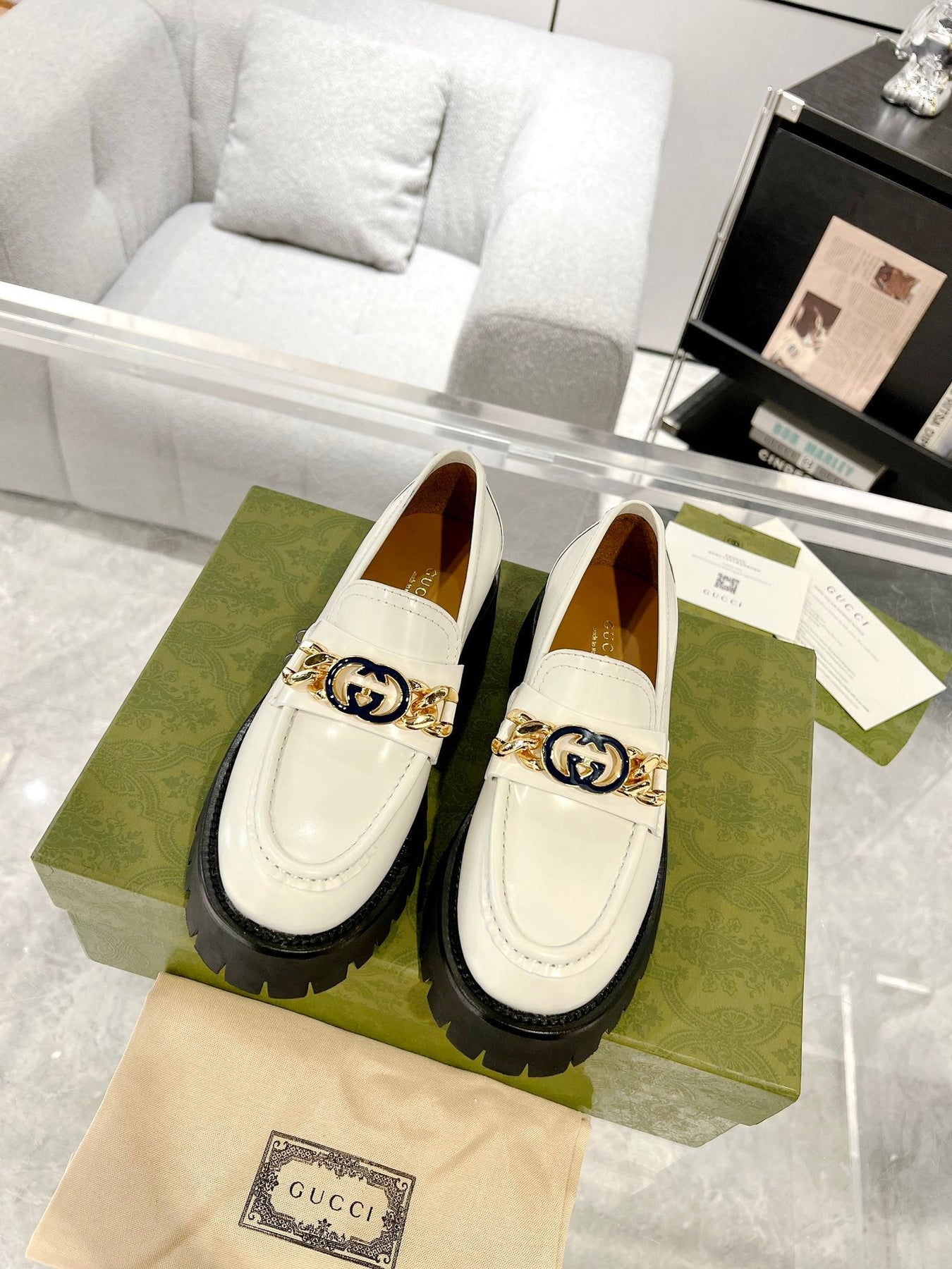 GG LOAFER WITH GG CHAINS WHITE CALFSKIN