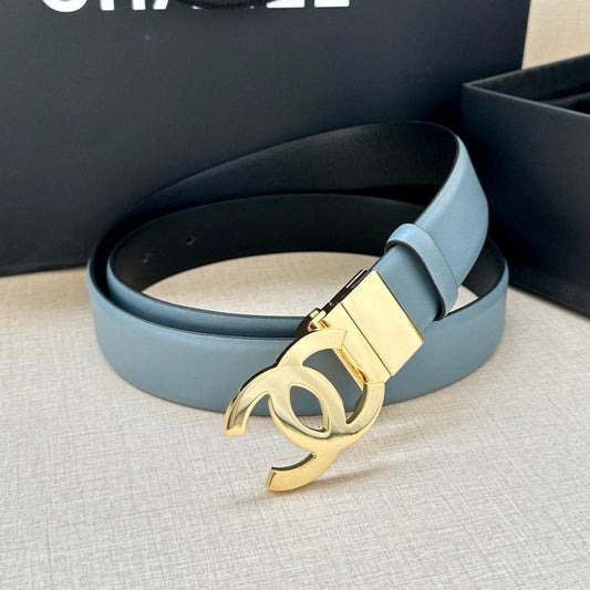 CC 30MM BELT IN STONE BLUE AND BLACK CALFSKIN WITH GOLD HARDWARE