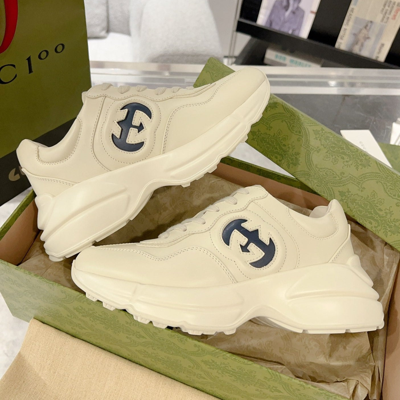 GG Rhyton Trainer Leather White Black