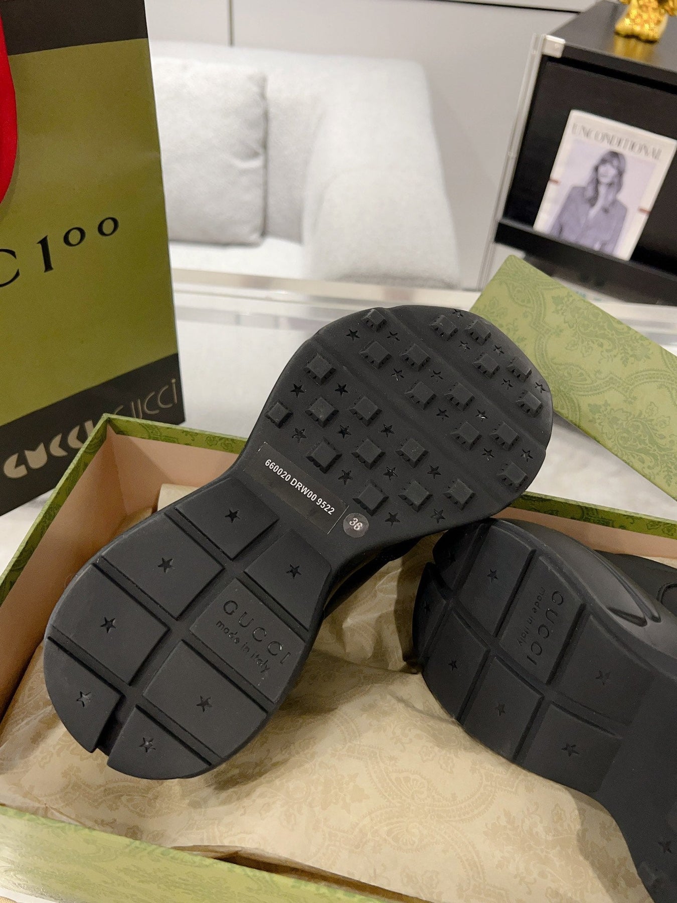 GG Rhyton Trainer Leather Black