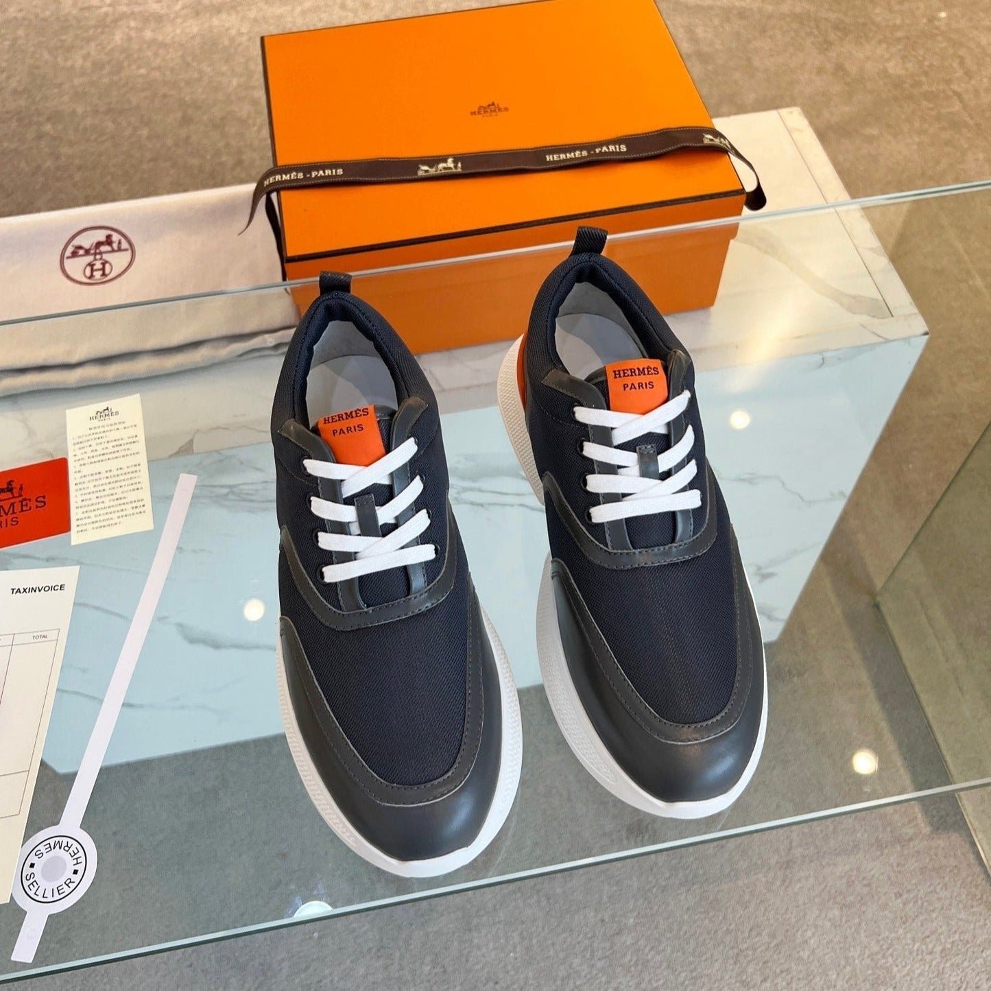 GIGA SNEAKER BLACK CALFSKIN BLACK SOLE