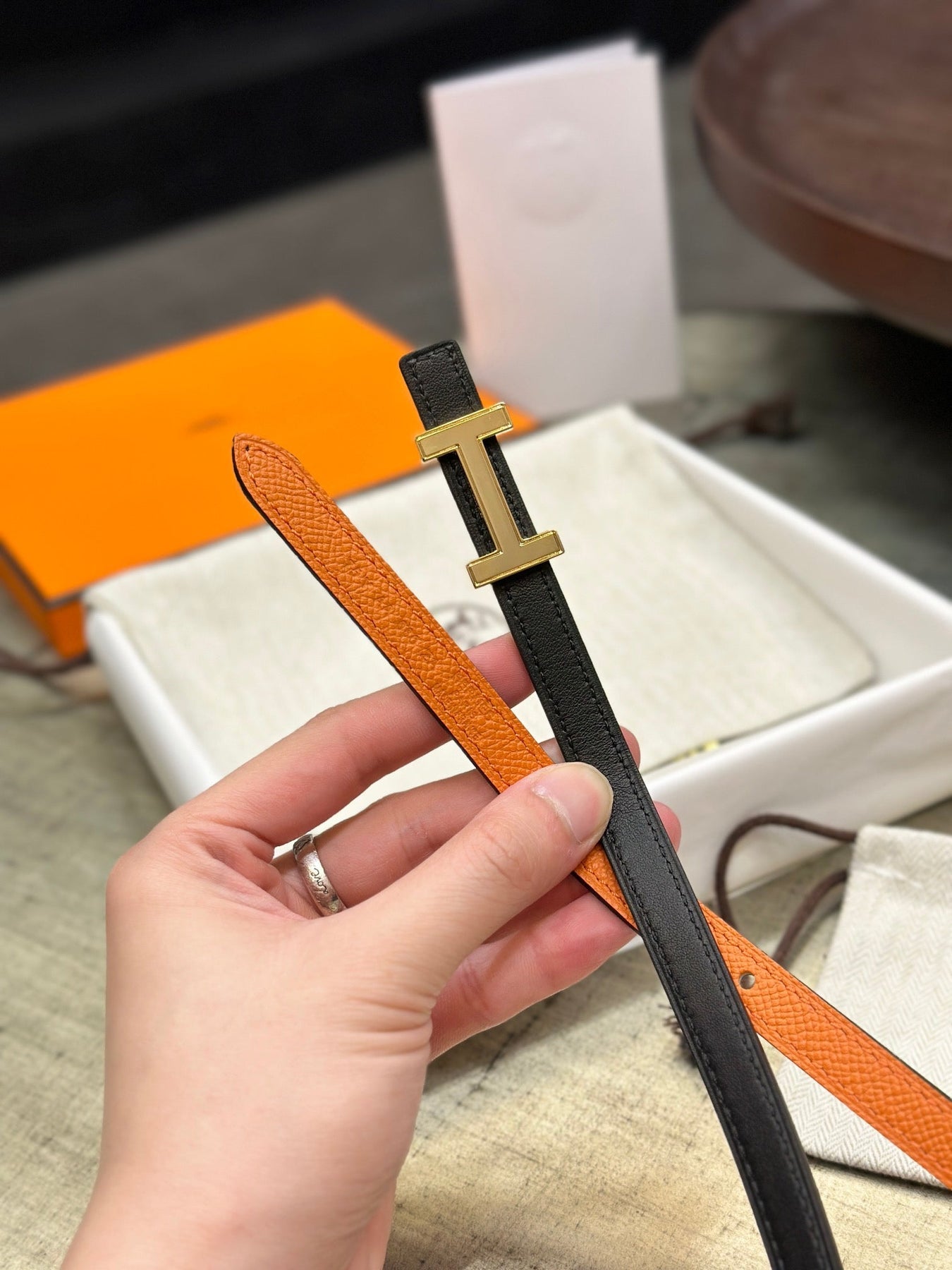 HM FOCUS BUCKLE & REVERSIBLE BLACK AND ORANGE LEATHER STRAP 13MM GOLD HARDWARE