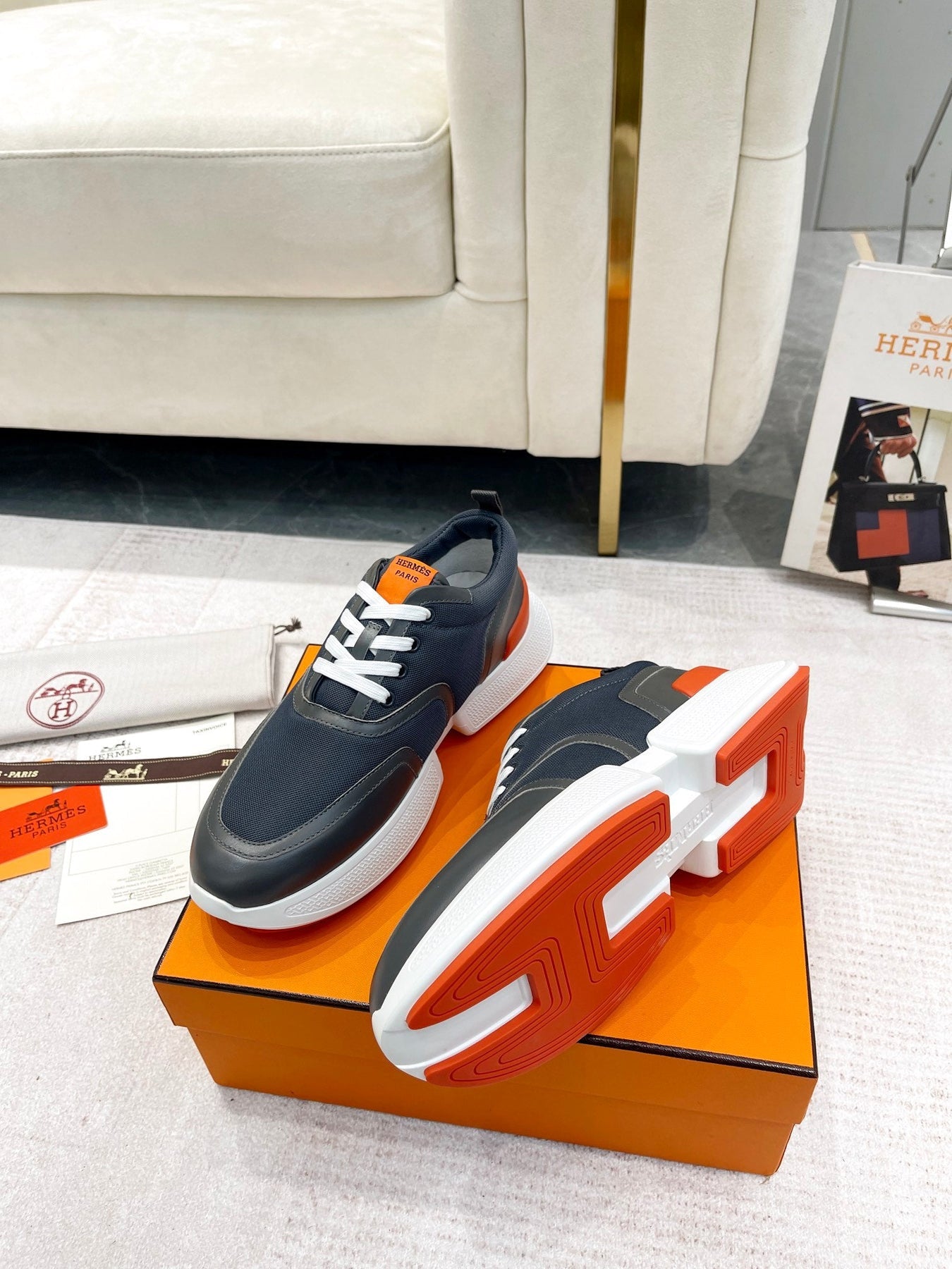 GIGA SNEAKER IN BLACK STITCHED MESH AND CALFSKIN