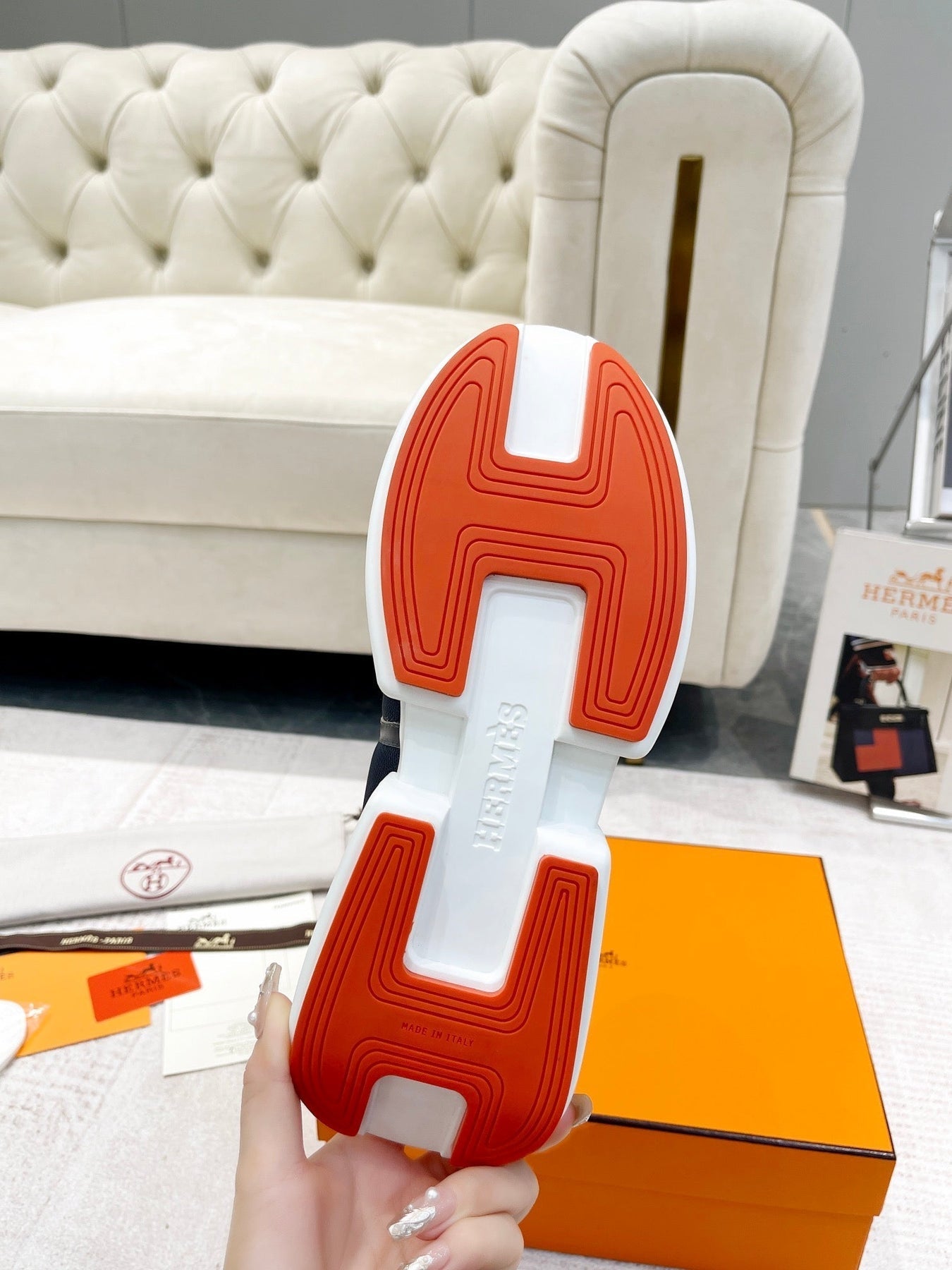 GIGA SNEAKER IN BLACK STITCHED MESH AND CALFSKIN