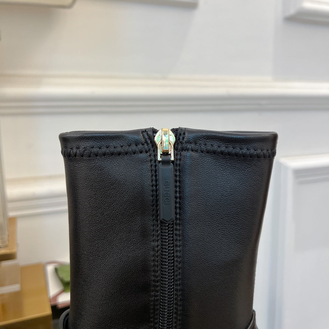 GG HORSEBIT ANKLE BOOTS IN BLACK SHEEPSKIN