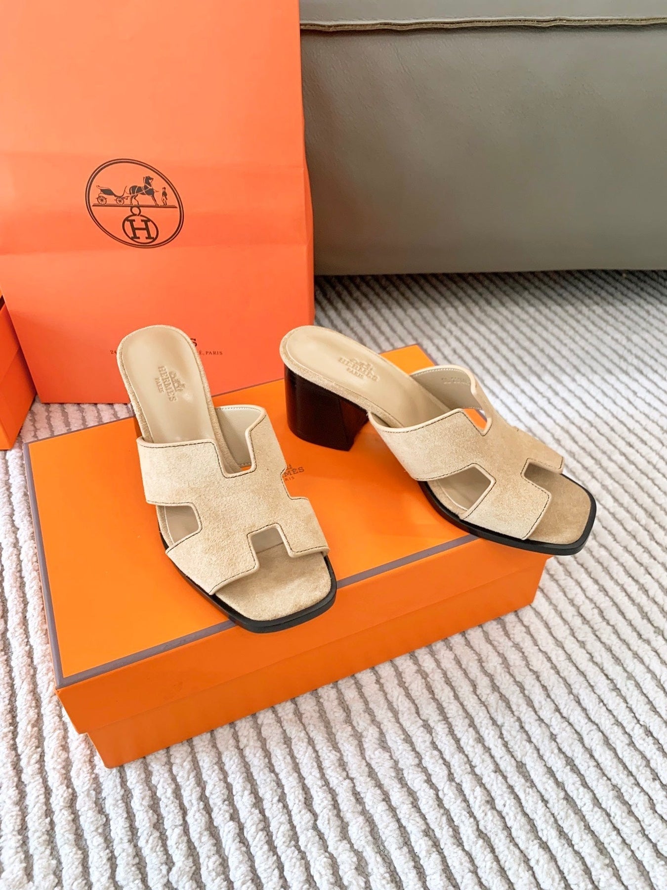 HELIA 60 SANDAL IN TUSCAN BEIGE SUEDE