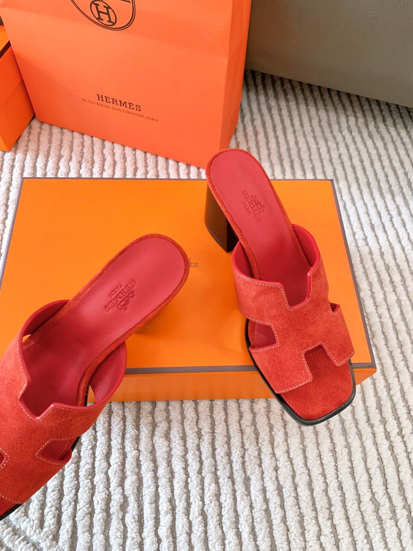 HELIA 60 SANDAL IN CHERRY RED SUEDE