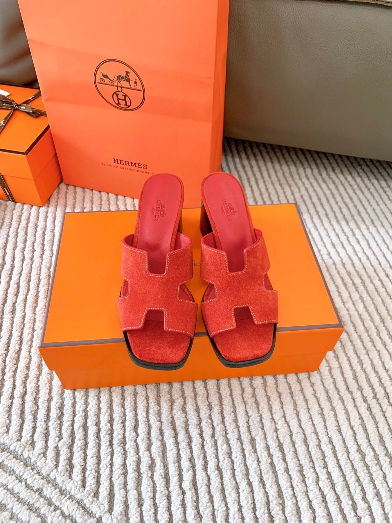 HELIA 60 SANDAL IN CHERRY RED SUEDE