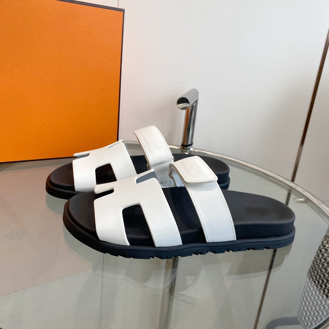 Chypre Sandal White Mastic Calfskin Leather