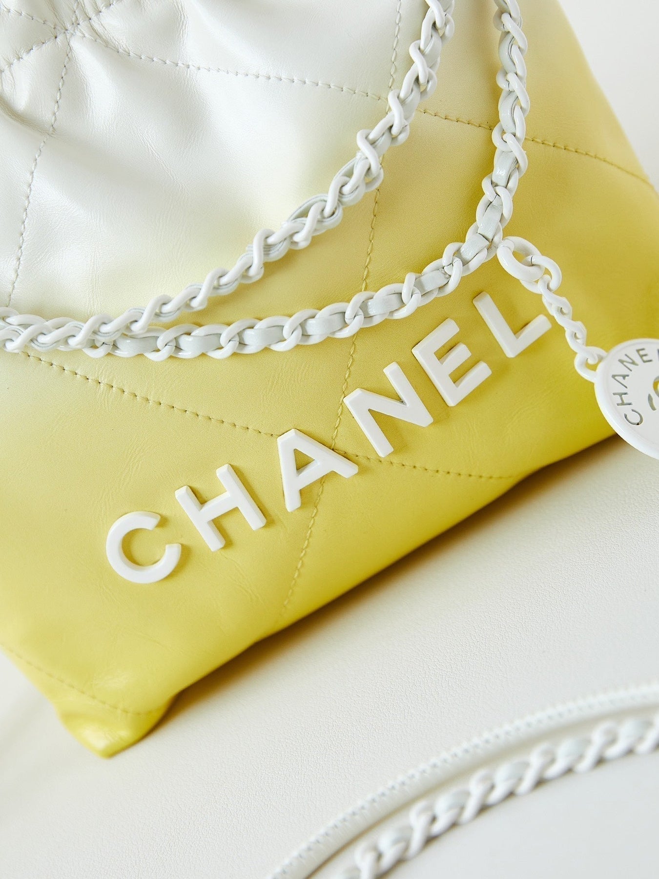 CC MINI 20 HOBO BAG IN WHITE MIX LIGHT YELLOW CALFSKIN