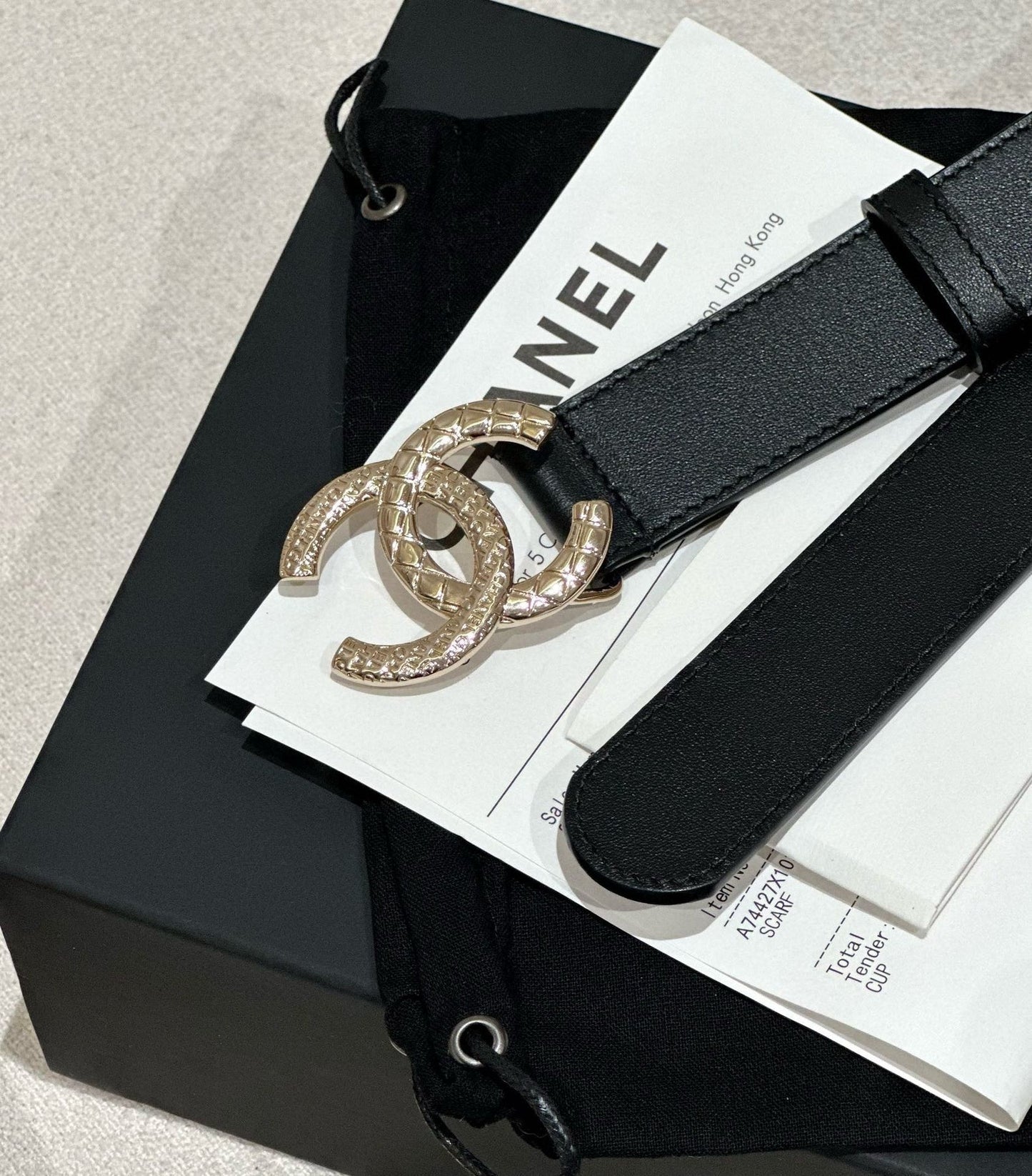 DOUBLE C BELT 30MM IN BLACK CALFSKIN GOLD BUCKLE WITH EMBOSSED CHECK PATTERN