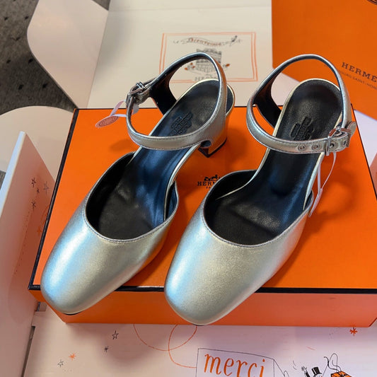 KLEO HIGH SLINGBACK IN SILVER CALFSKIN