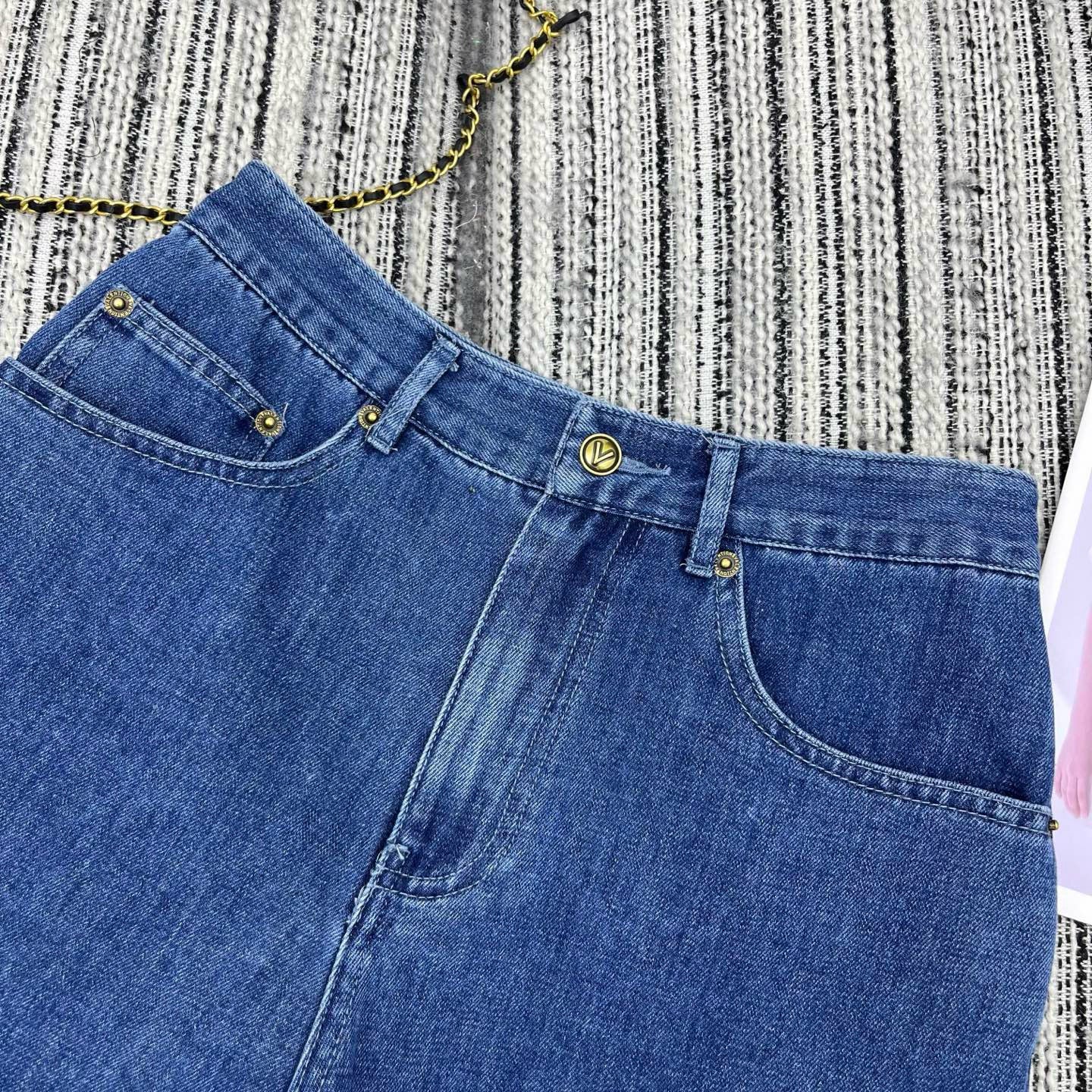 Valentino Jeans