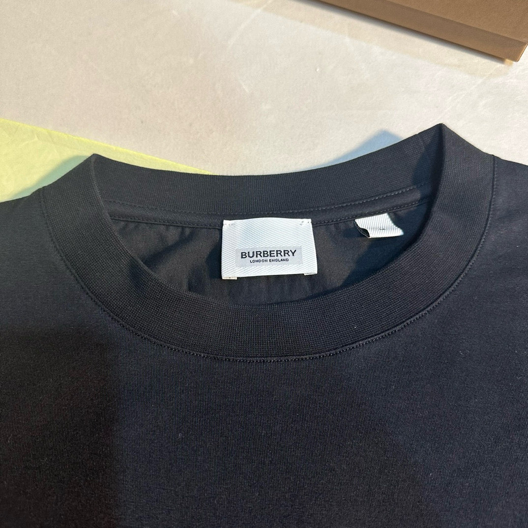 Burberry T-shirt