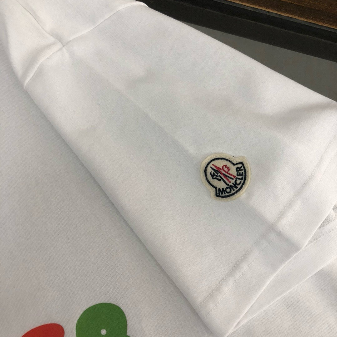 Moncler T-shirt