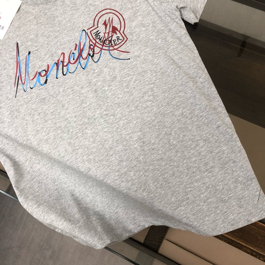 Moncler T-shirt