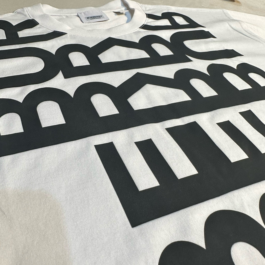 Burberry T-shirt