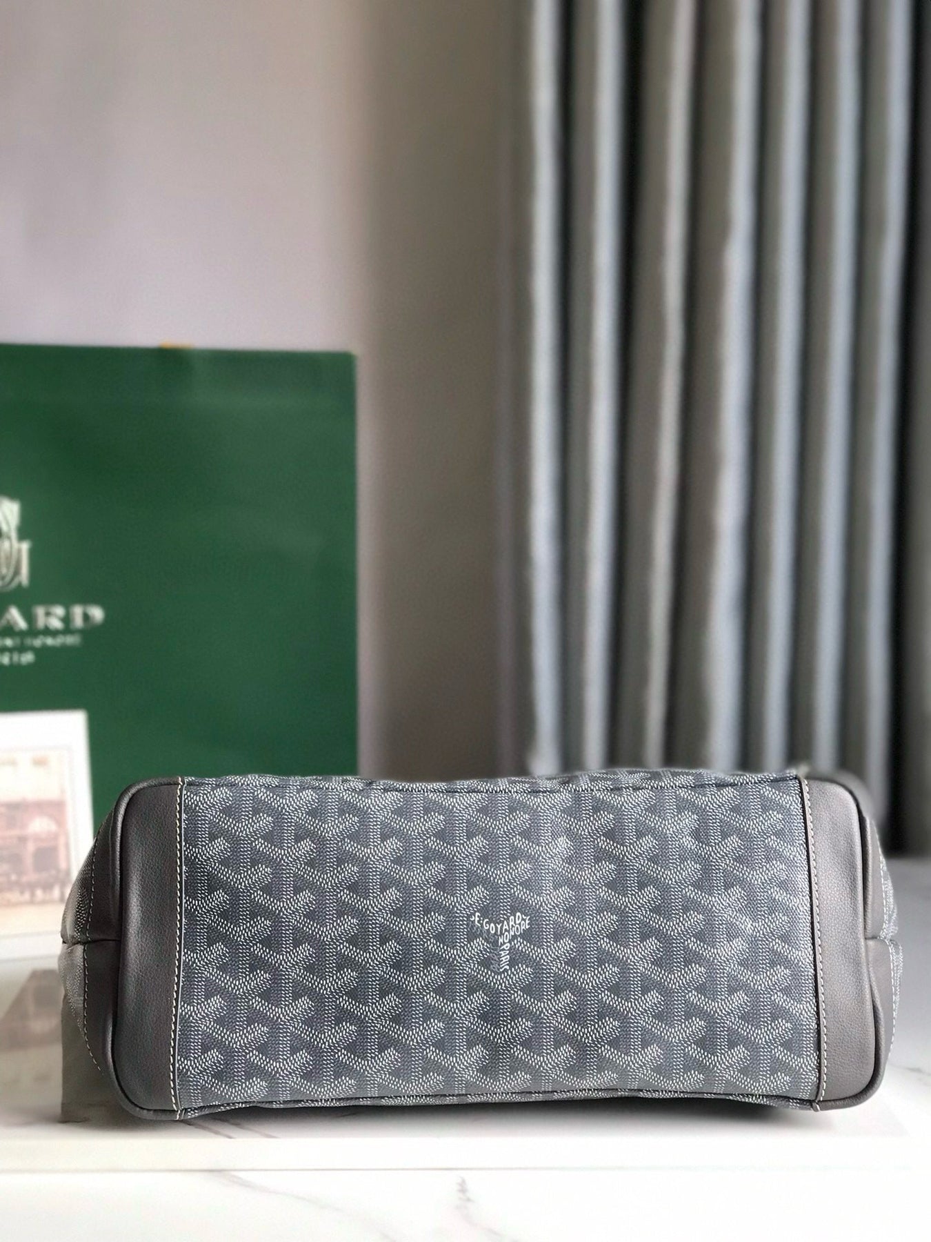 GOY ARTOIS 30*23.5*13