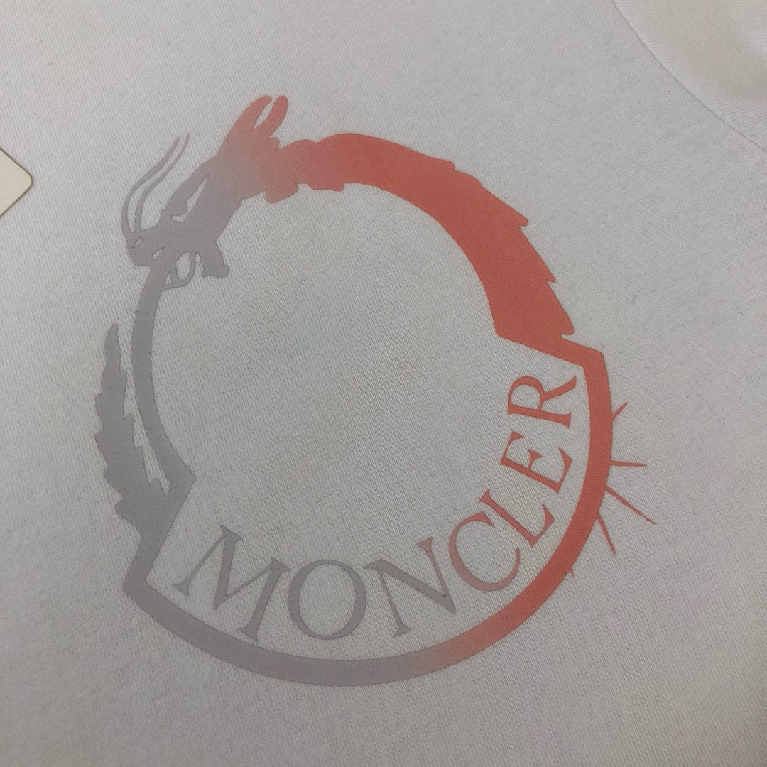 Moncler T-shirt