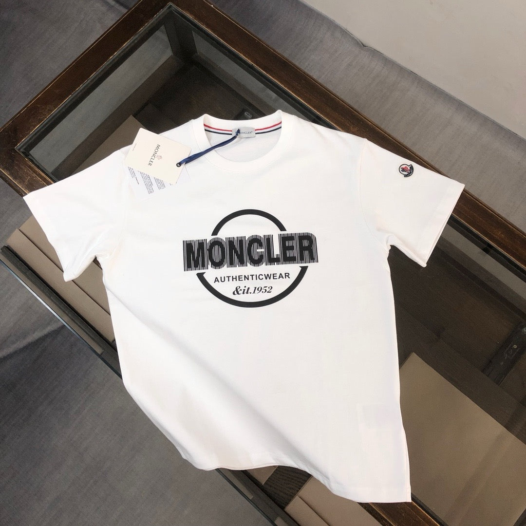 Moncler T-shirt