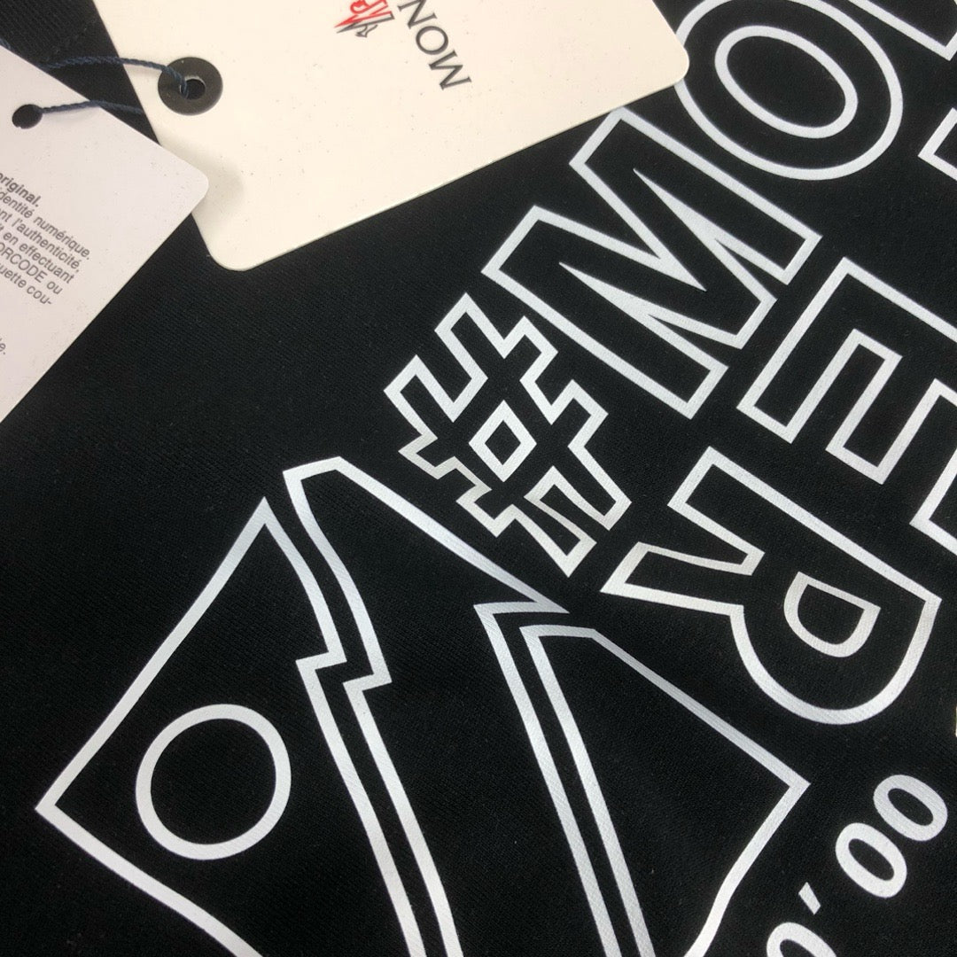 Moncler T-shirt